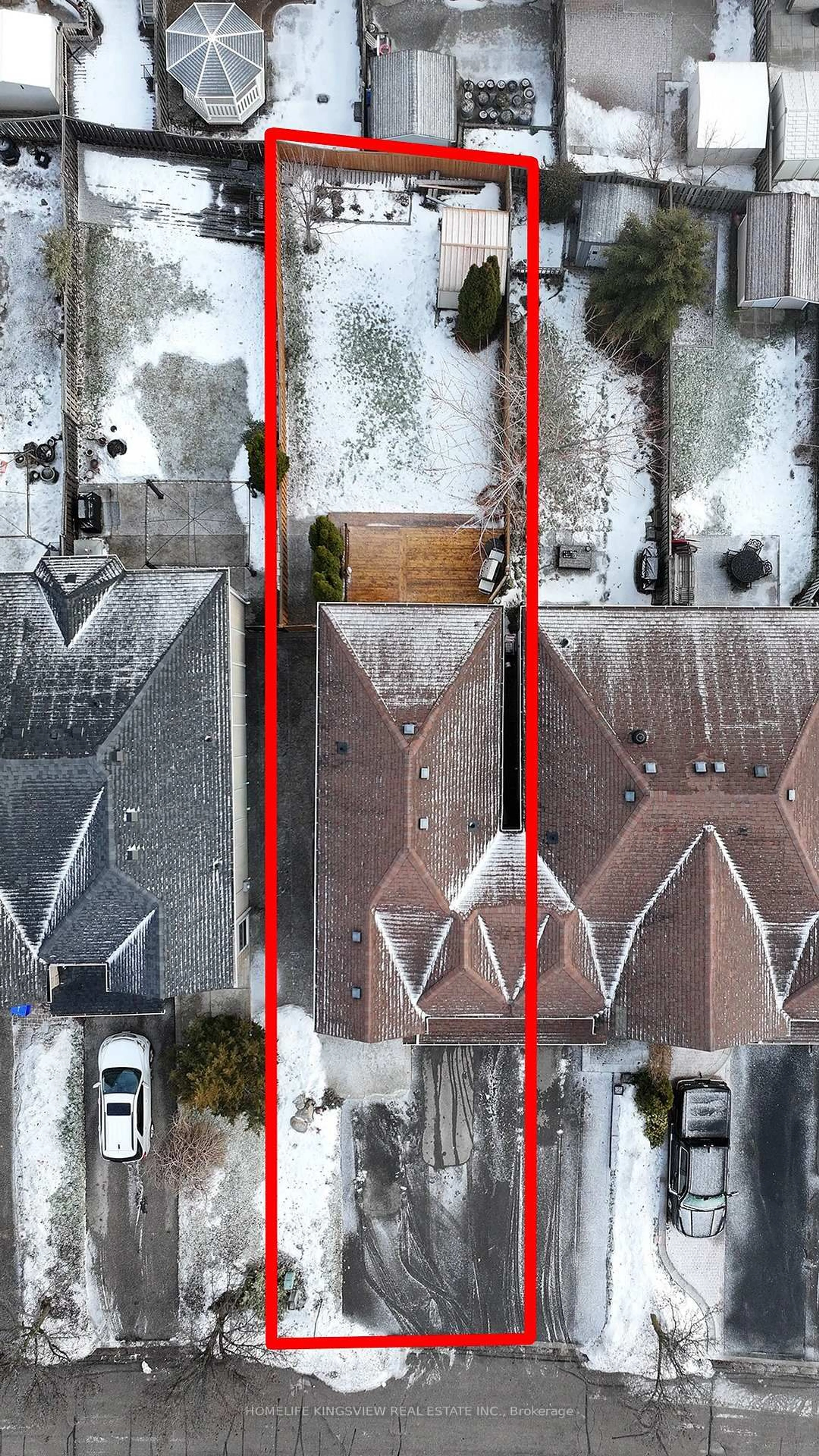 A pic from outside/outdoor area/front of a property/back of a property/a pic from drone, street for 80 Giancola Cres, Vaughan Ontario L6A 2T5