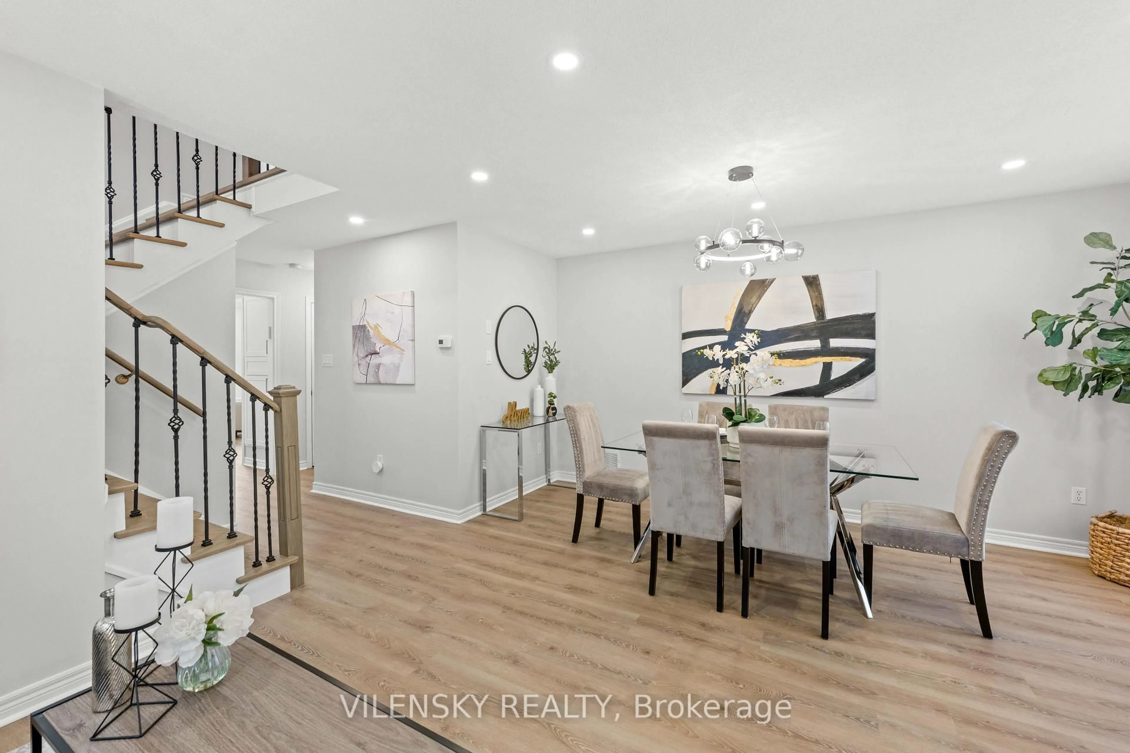 Unknown for 55 Queensbridge Dr, Vaughan Ontario L4K 5T1