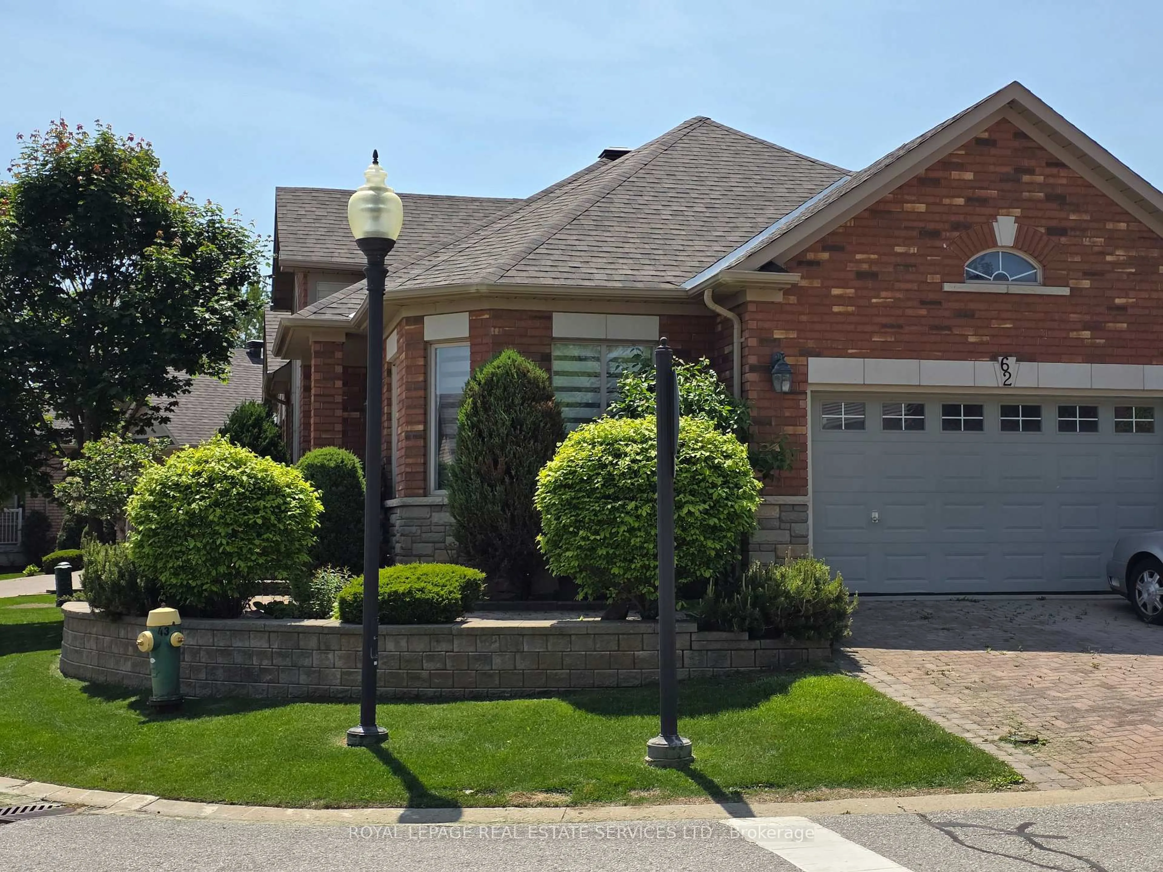 Home with brick exterior material, street for 62 Renaissance Pt #23, New Tecumseth Ontario L9R 2H7