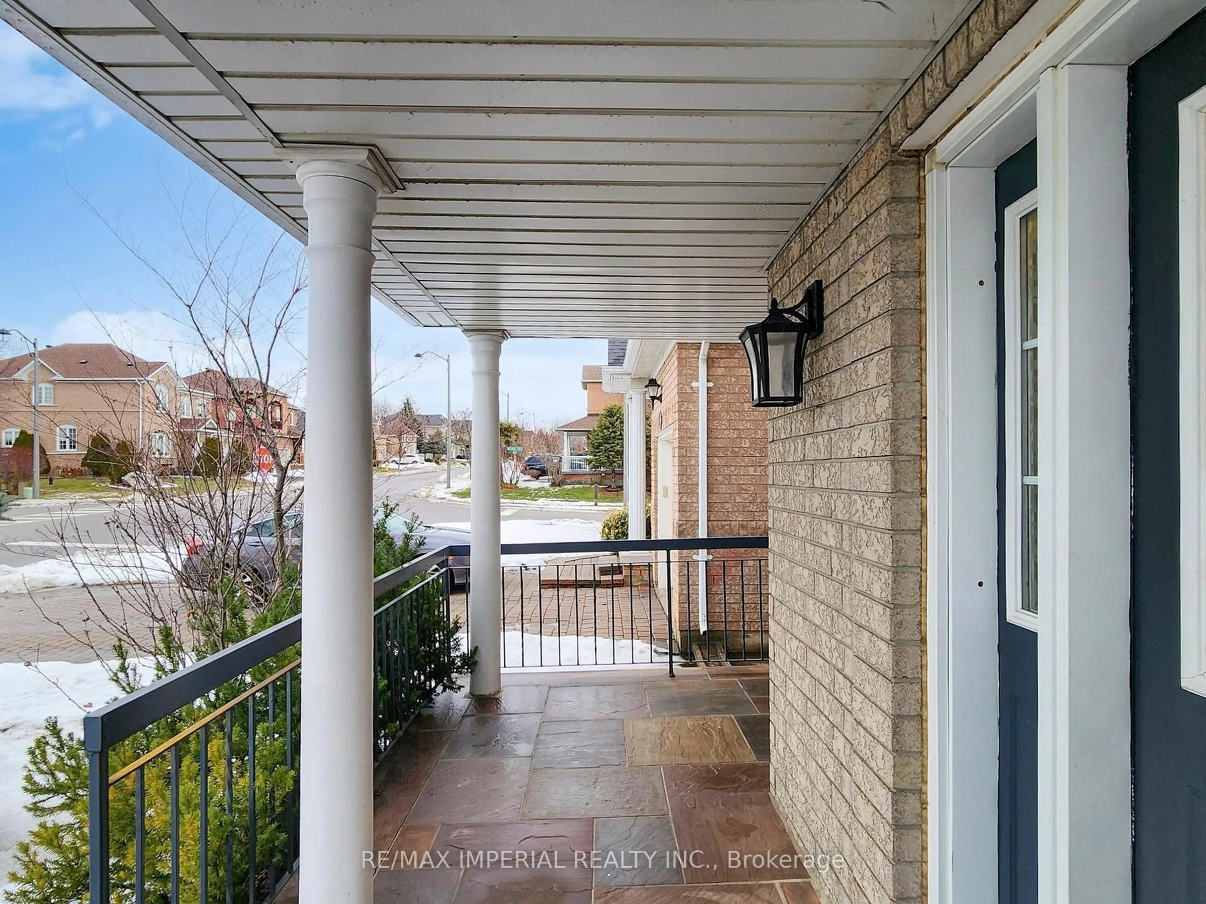 Unknown for 117 Montebello Ave, Vaughan Ontario L4H 1T5