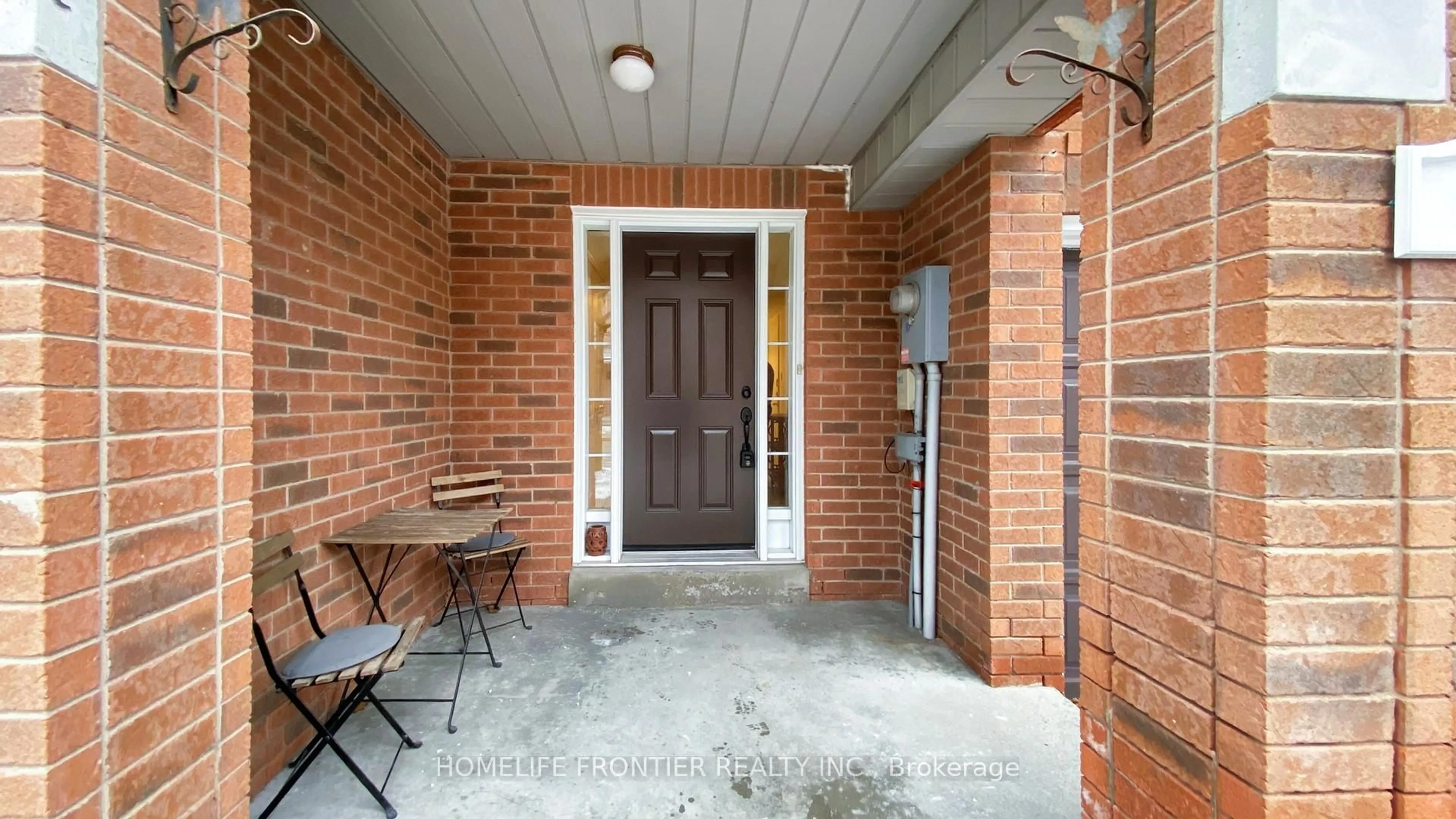 Indoor entryway for 190 Harding Blvd #54, Richmond Hill Ontario L4C 0J9