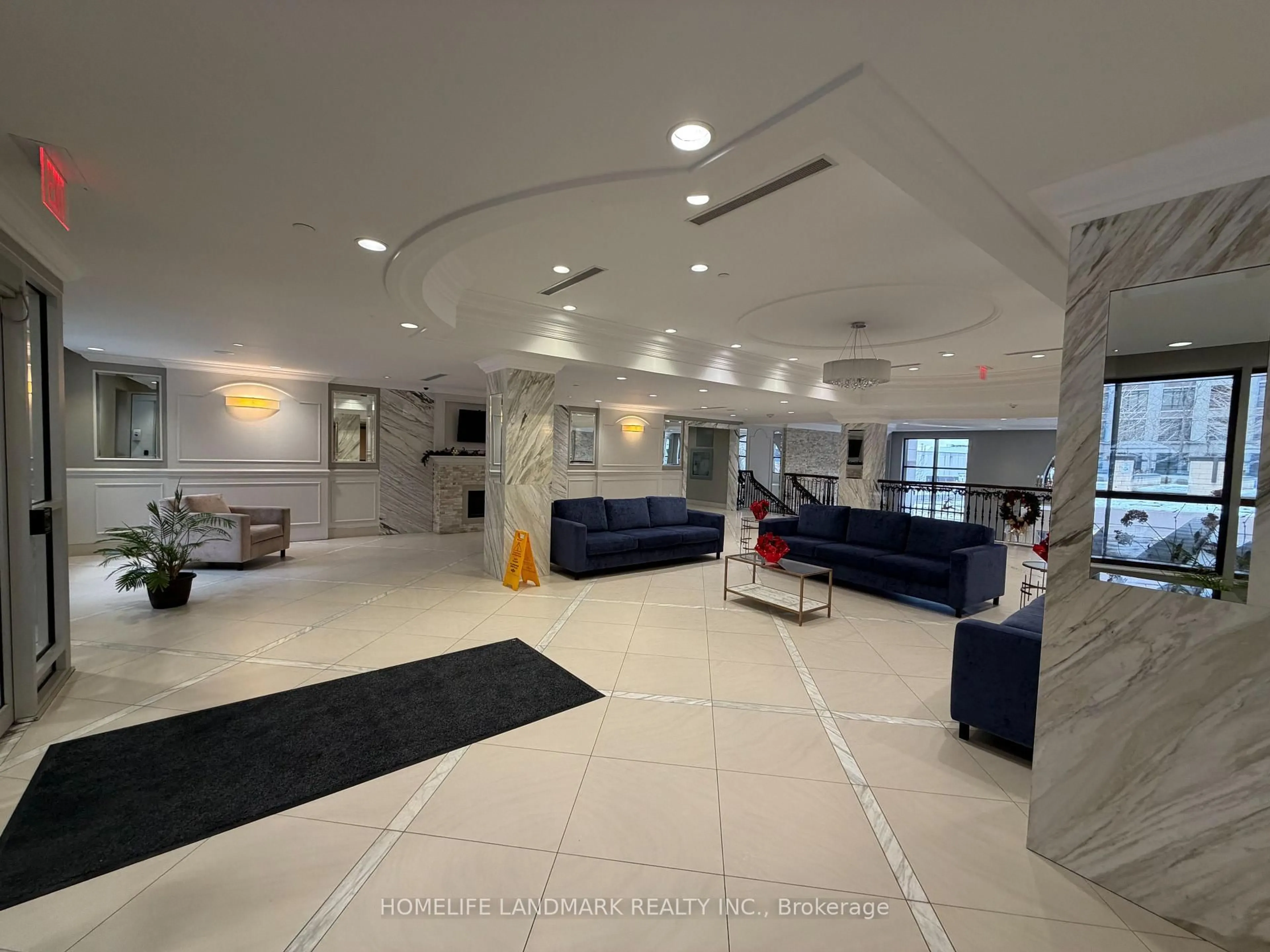 Lobby for 38 Cedarland Dr #716, Markham Ontario L6G 0G7