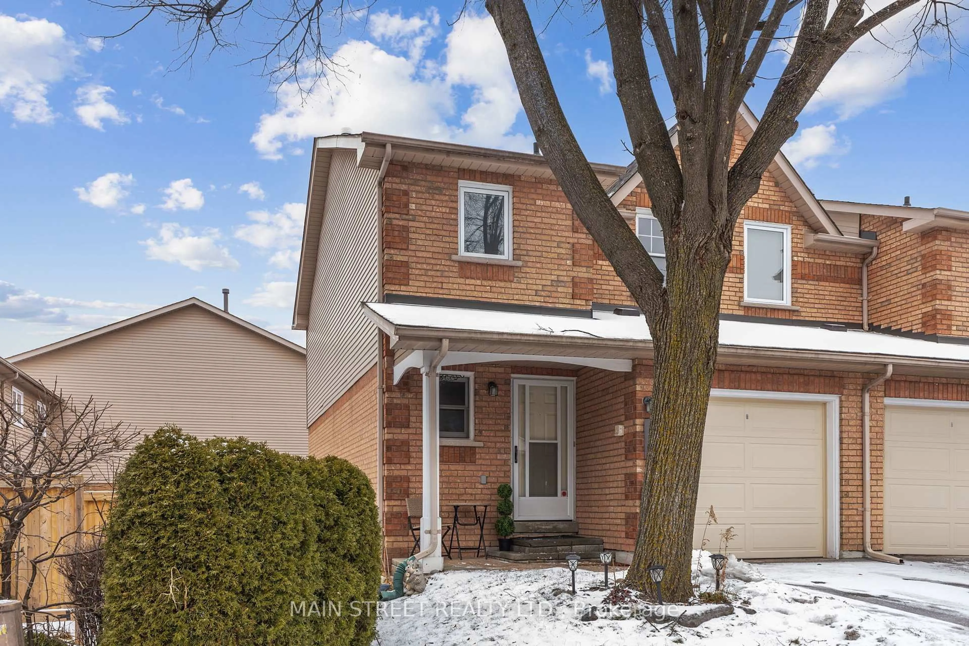 Home with brick exterior material, street for 873 Playter Cres, Newmarket Ontario L3X 1W8
