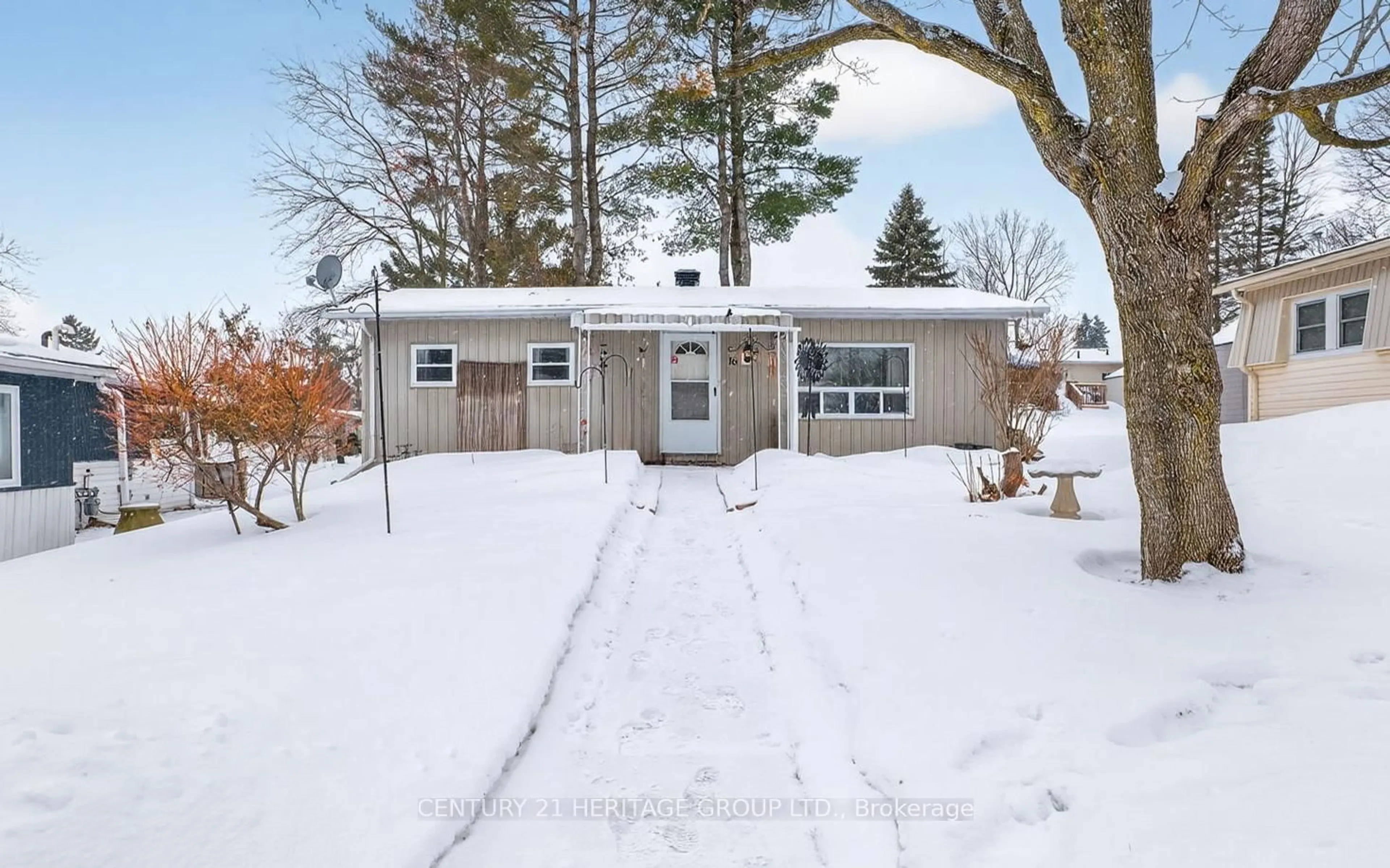 Unknown for 16 Mimosa Cres, Innisfil Ontario L9S 1R1