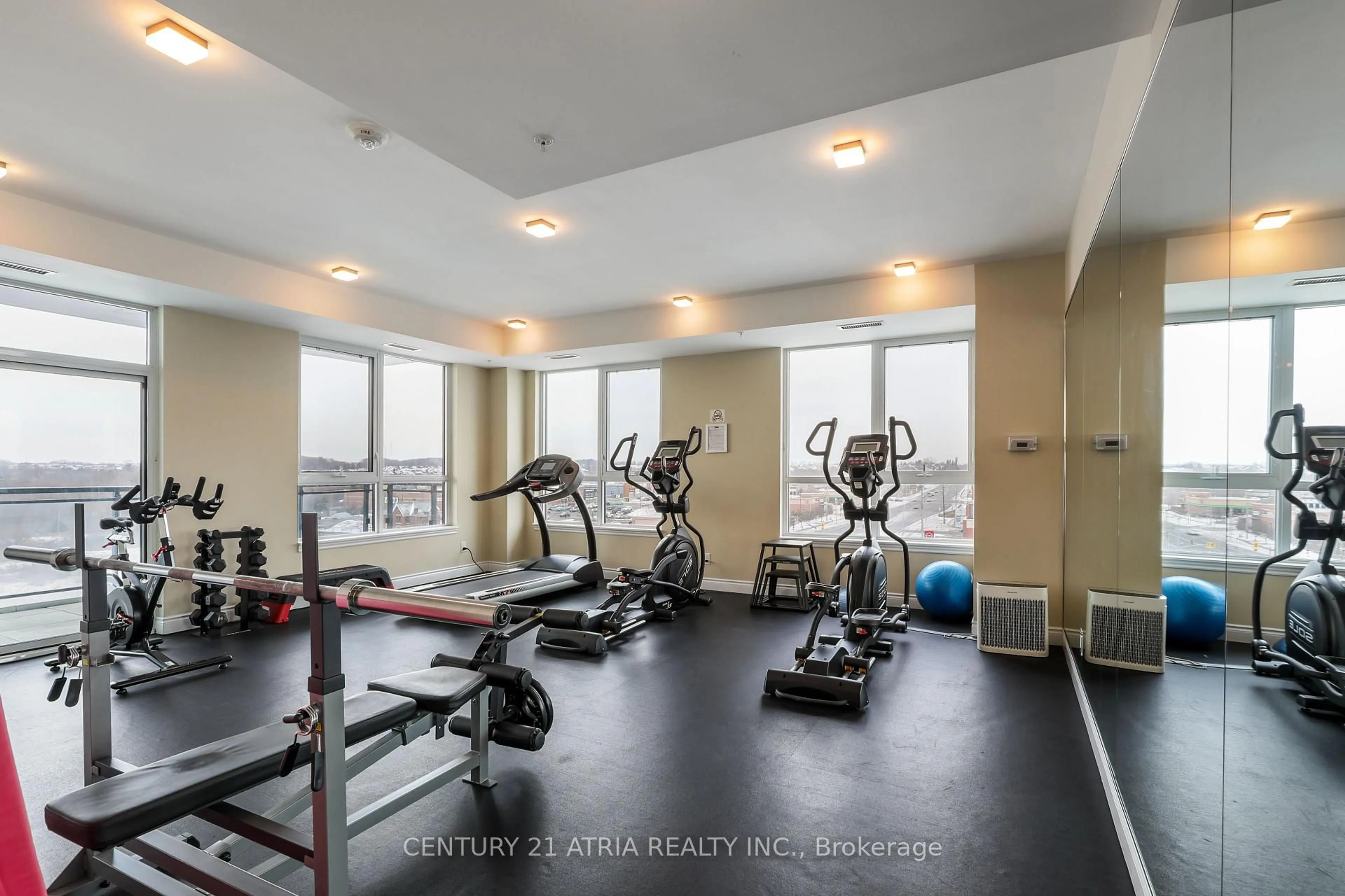 Gym or fitness room for 11611 Yonge St #320, Richmond Hill Ontario L4E 1G2