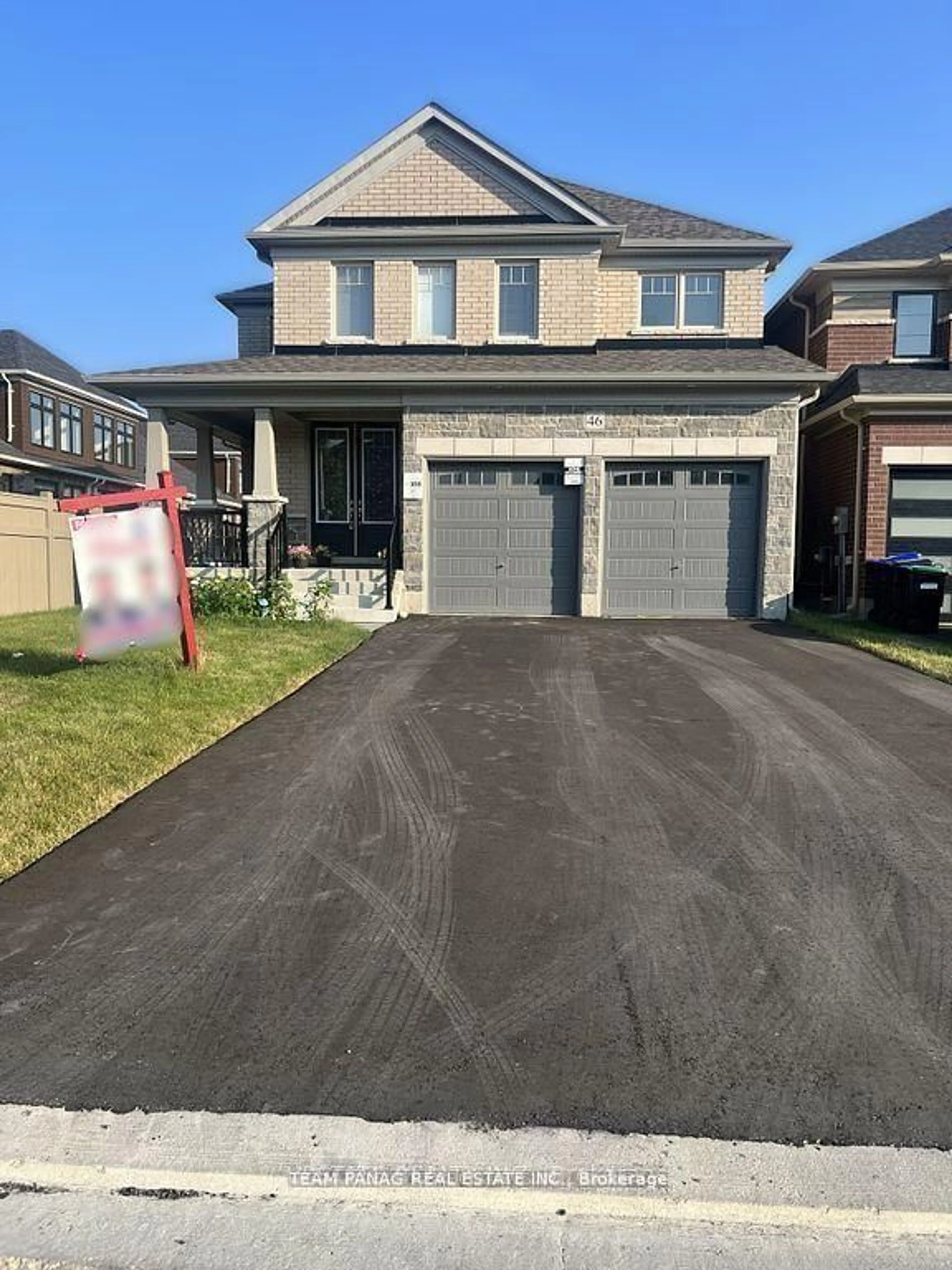 Home with vinyl exterior material, street for 46 Sparrow Way, Adjala-Tosorontio Ontario L0G 1W0
