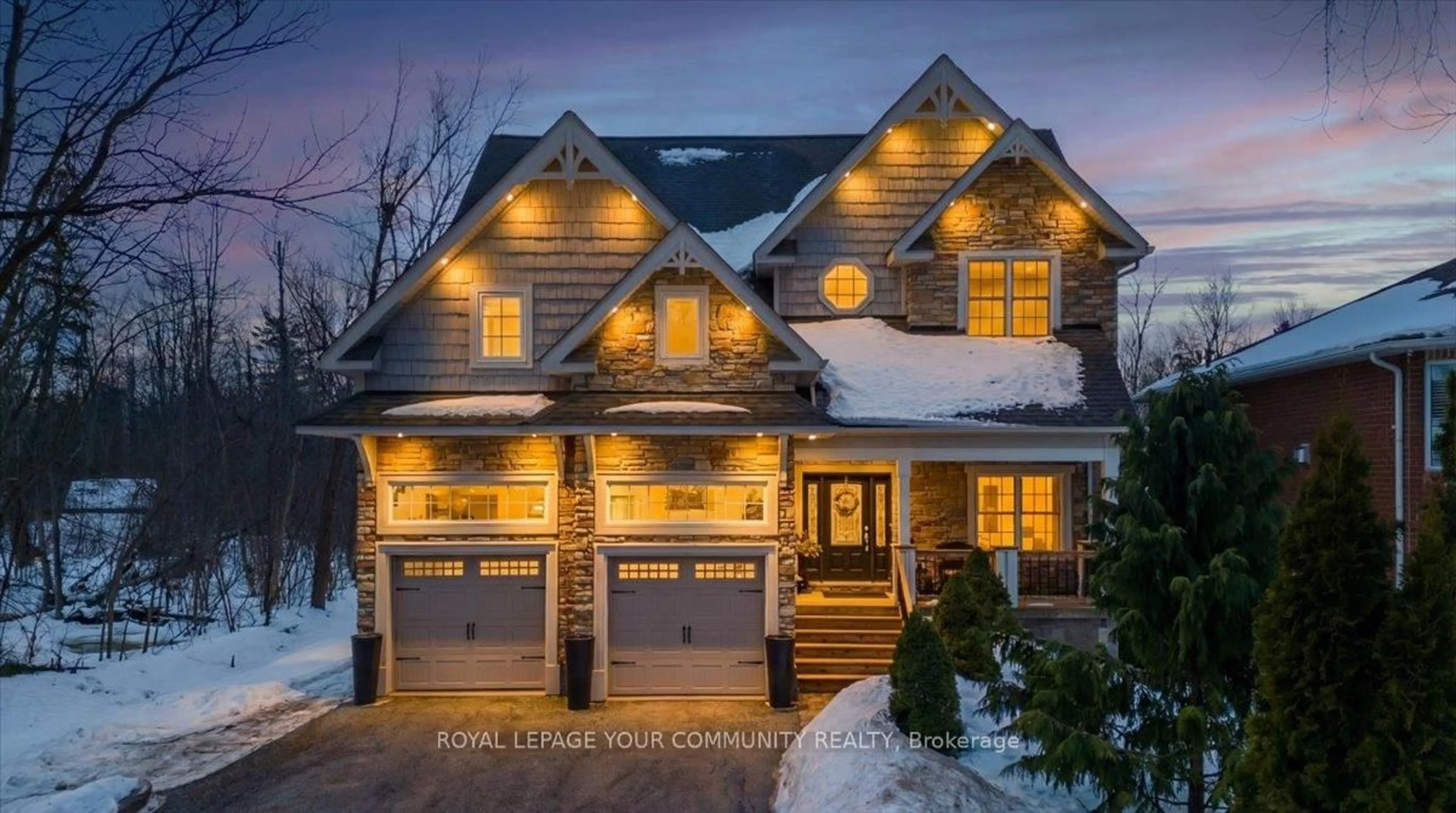 Home with brick exterior material, street for 2600 Leonard St, Innisfil Ontario L9S 3T9