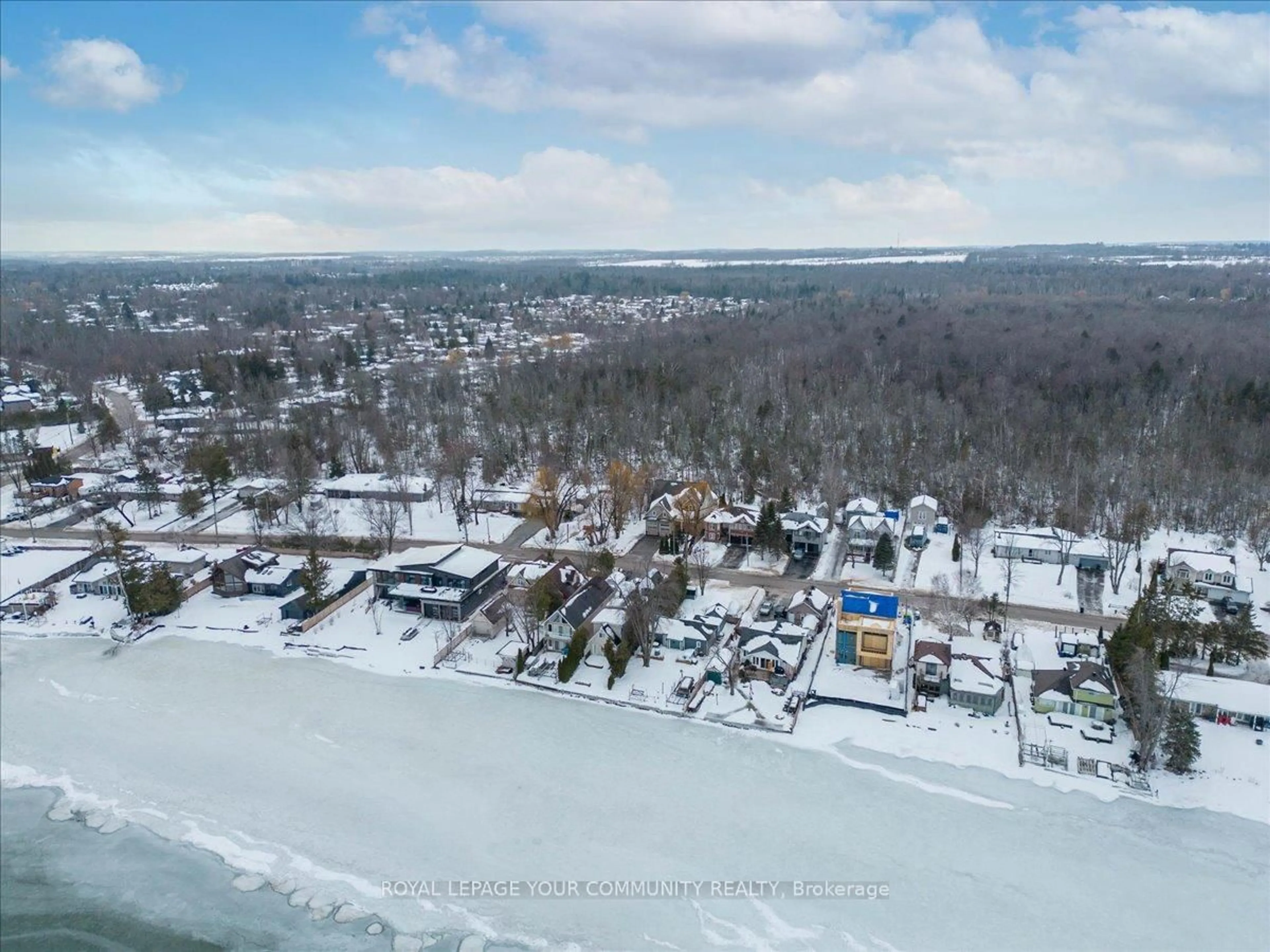 A pic from outside/outdoor area/front of a property/back of a property/a pic from drone, water/lake/river/ocean view for 2600 Leonard St, Innisfil Ontario L9S 3T9