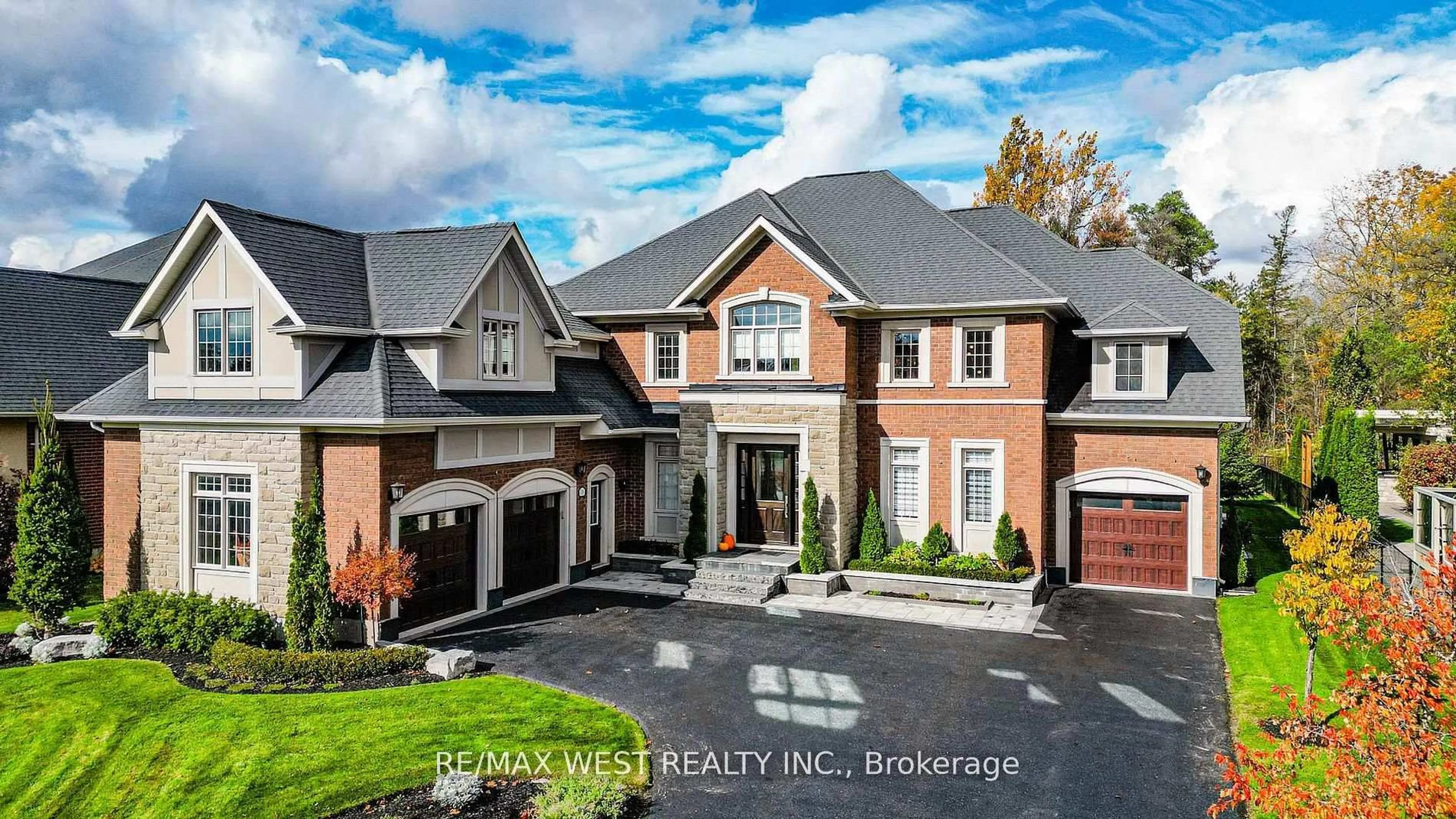 Home with brick exterior material, unknown for 18 Wyndance Way, Uxbridge Ontario L9P 0B8