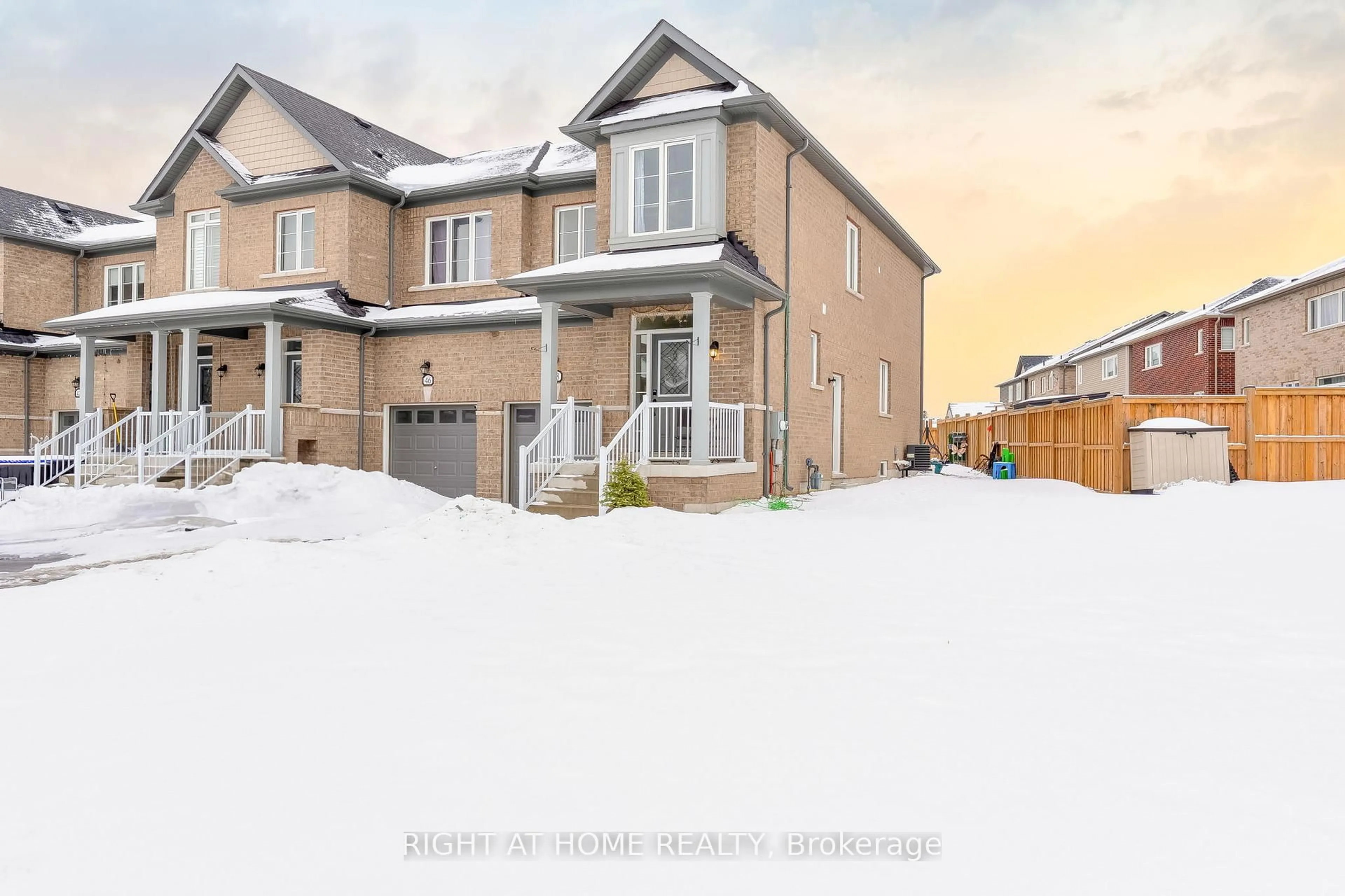 A pic from outside/outdoor area/front of a property/back of a property/a pic from drone, street for 48 Morris Dr, Essa Ontario L3W 0M5