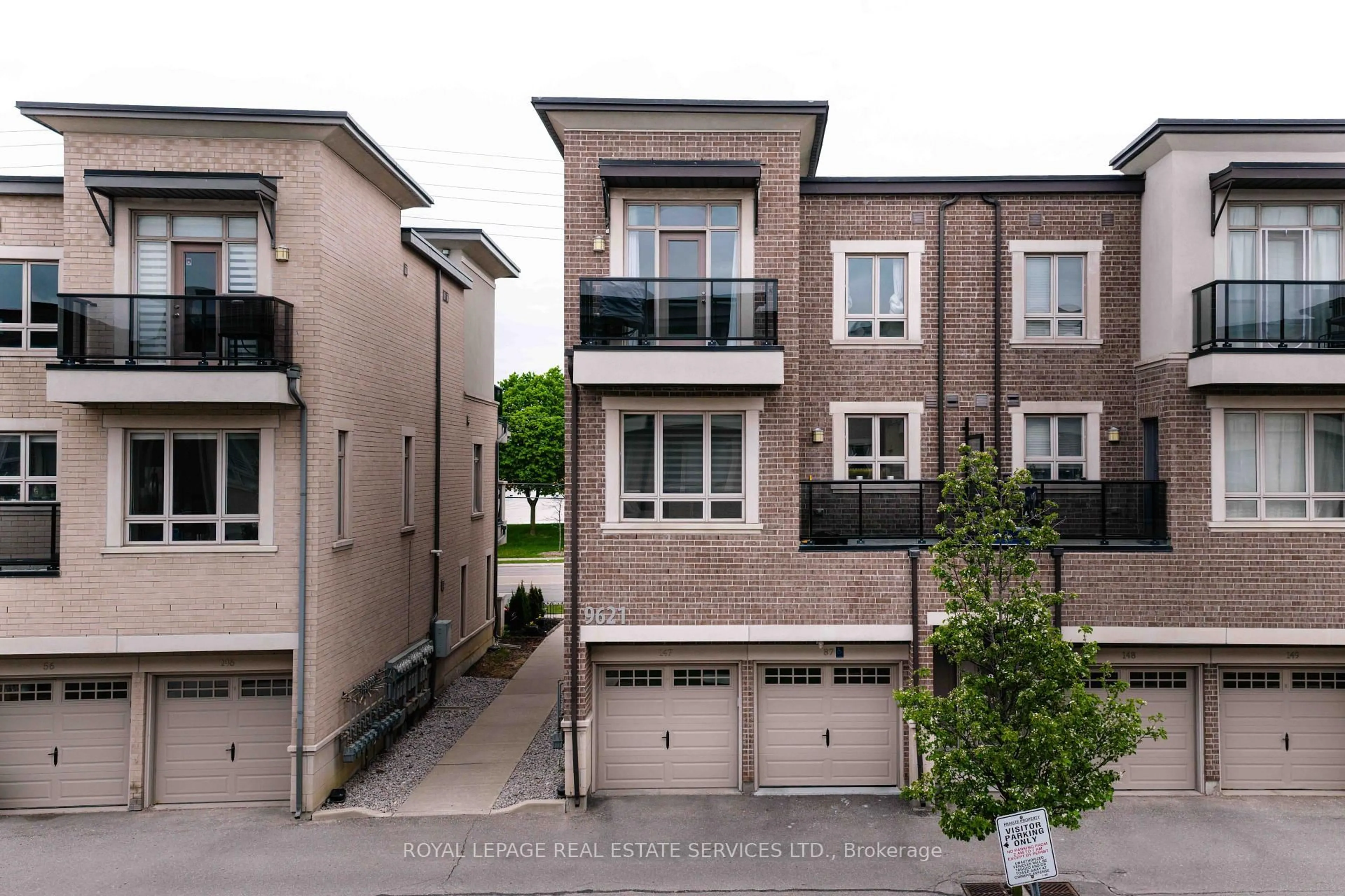 Unknown for 9621 Jane St #13, Vaughan Ontario L6A 4G5
