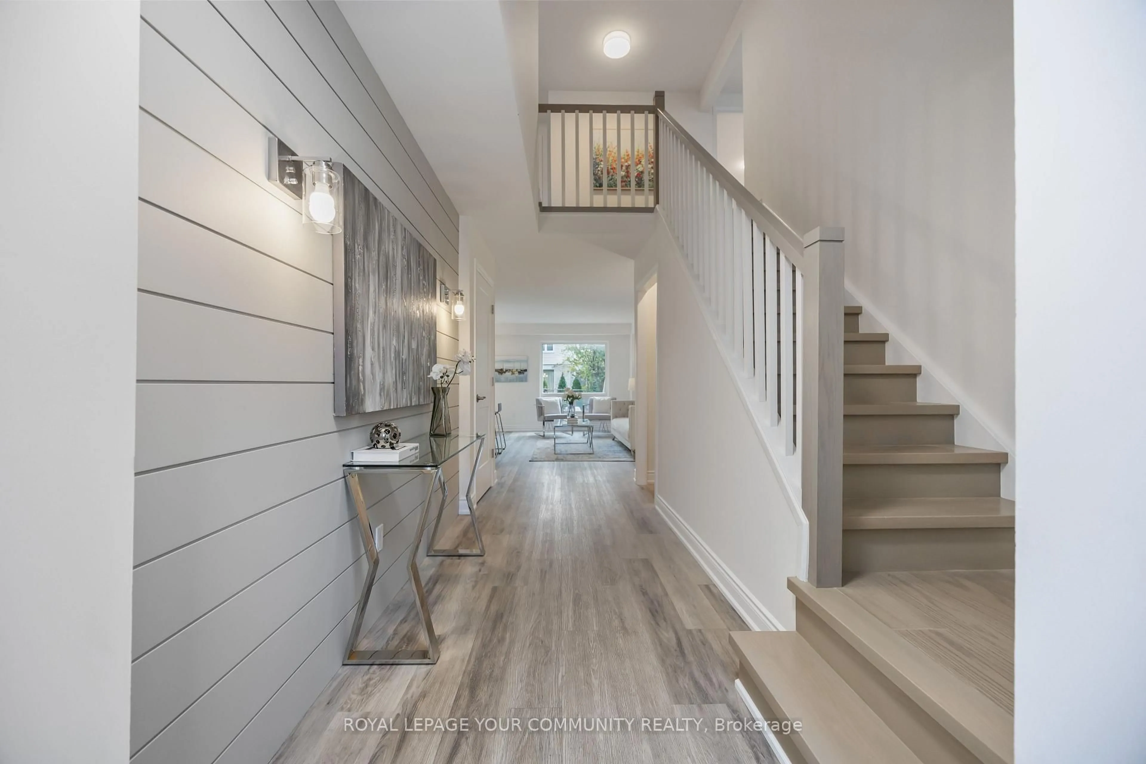 Indoor entryway for 76 Knightsbridge Way, Markham Ontario L3P 3W5