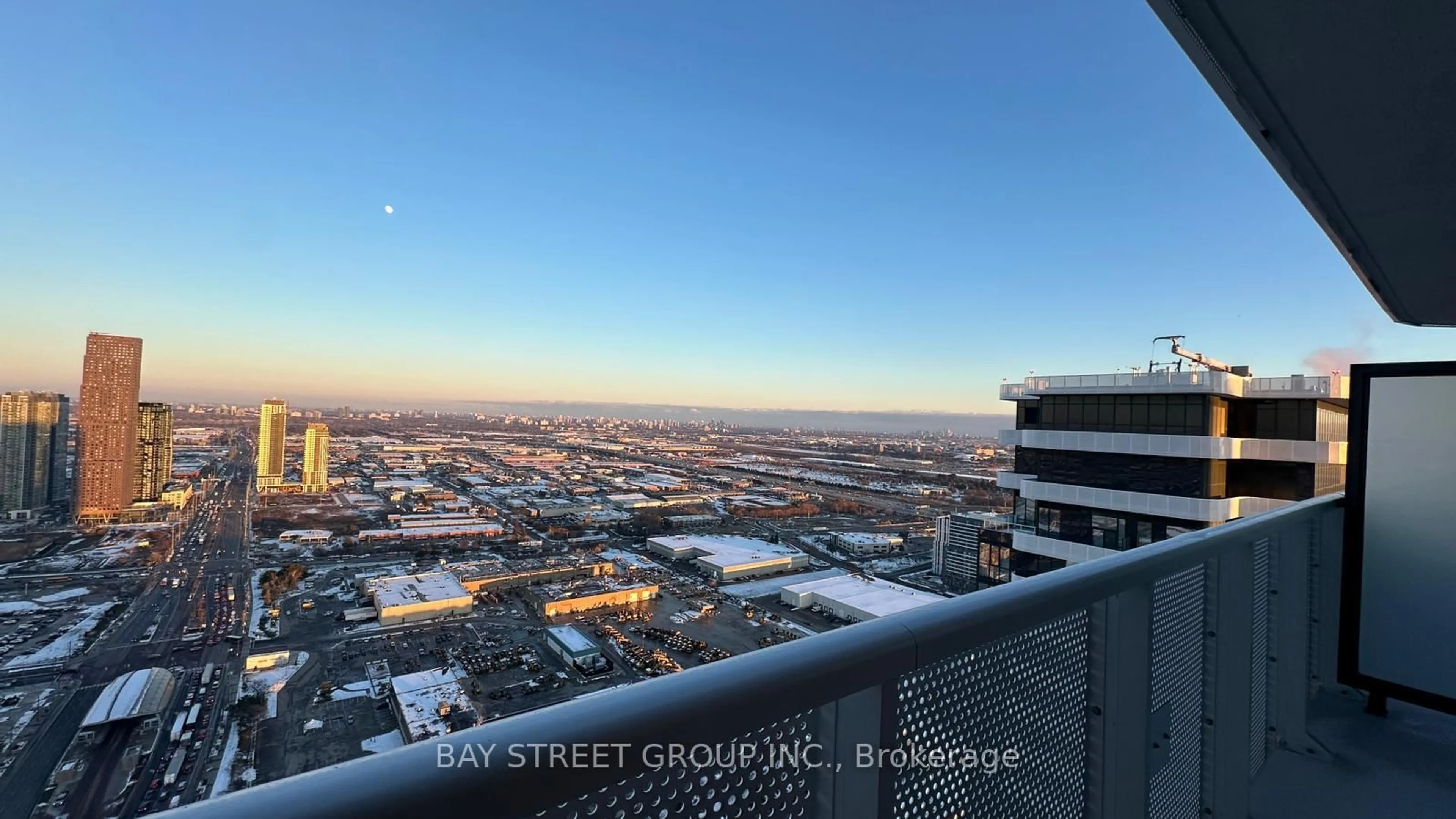 A pic from outside/outdoor area/front of a property/back of a property/a pic from drone, city buildings view from balcony for 8 Interchange Way #4807, Vaughan Ontario L4K 0R2