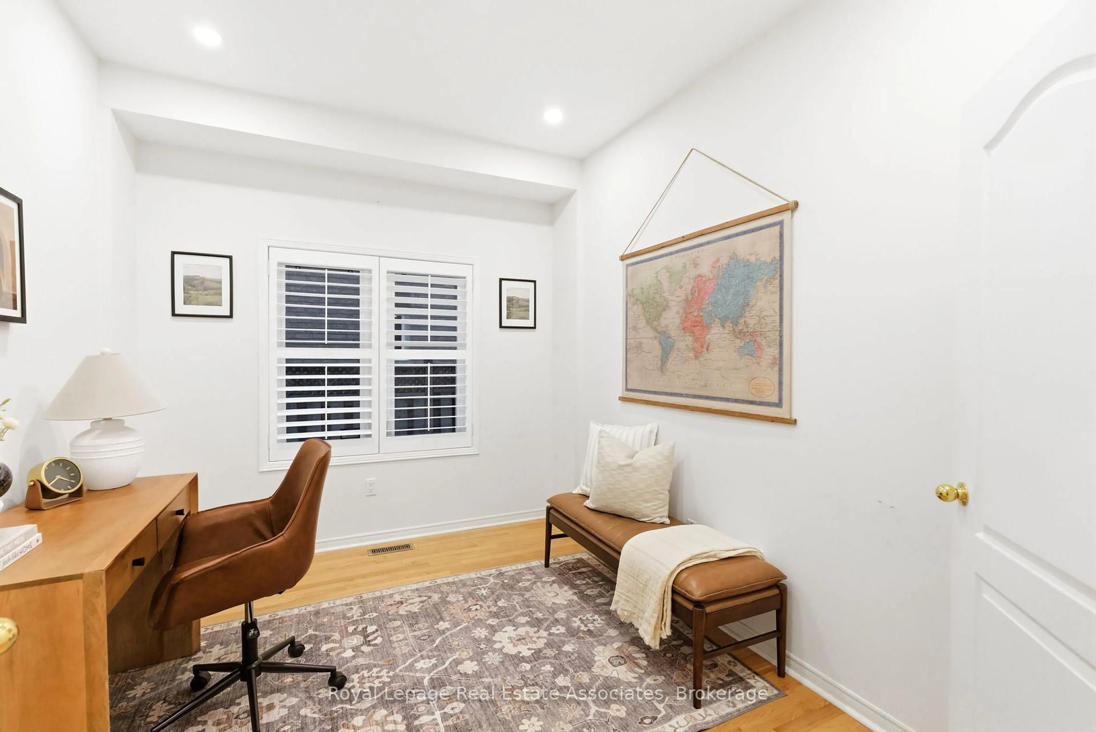 Unknown for 17 Walden St, Markham Ontario L3S 3M1