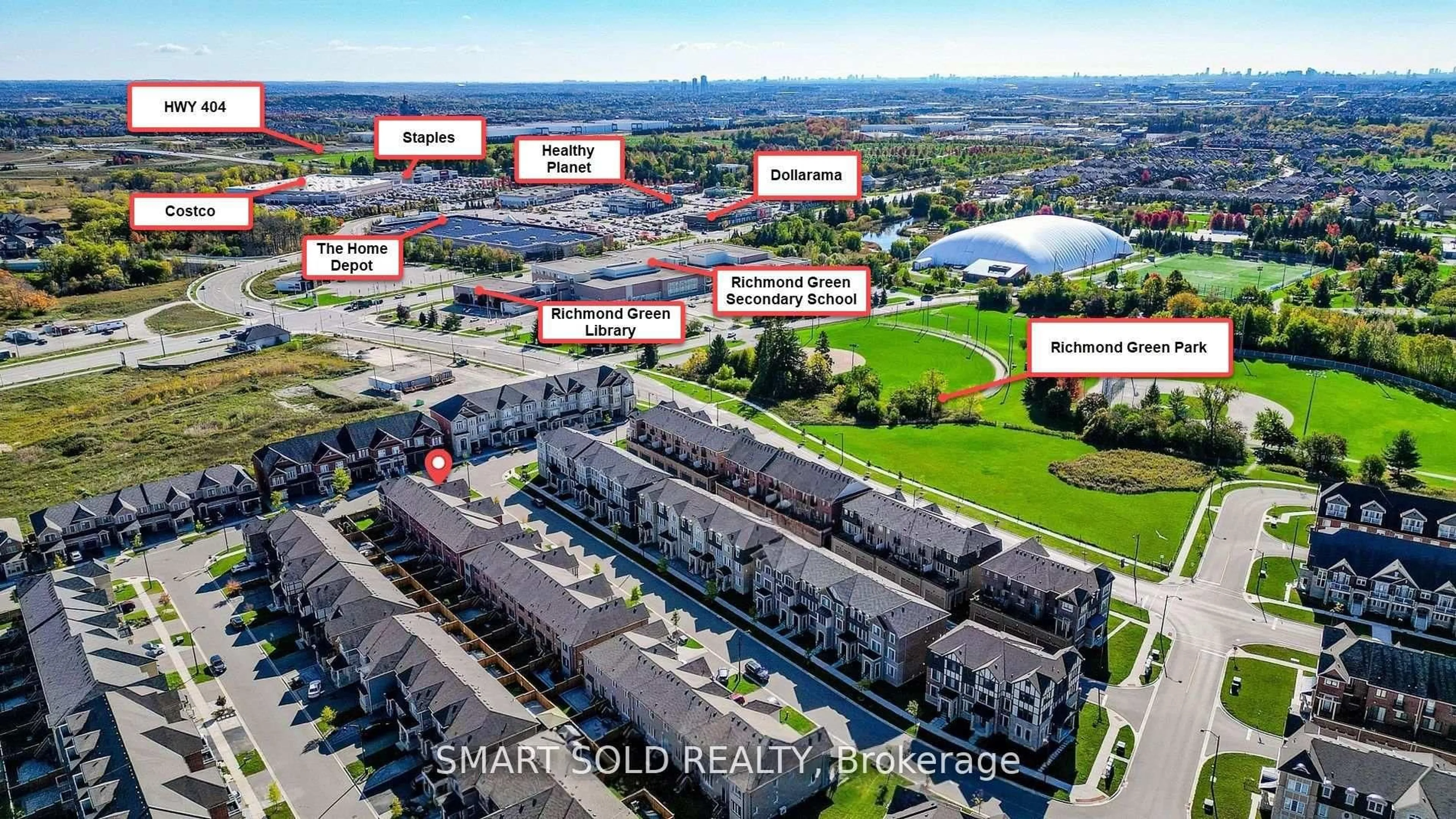 A pic from outside/outdoor area/front of a property/back of a property/a pic from drone, unknown for 8 Casely Ave, Richmond Hill Ontario L4S 0J8