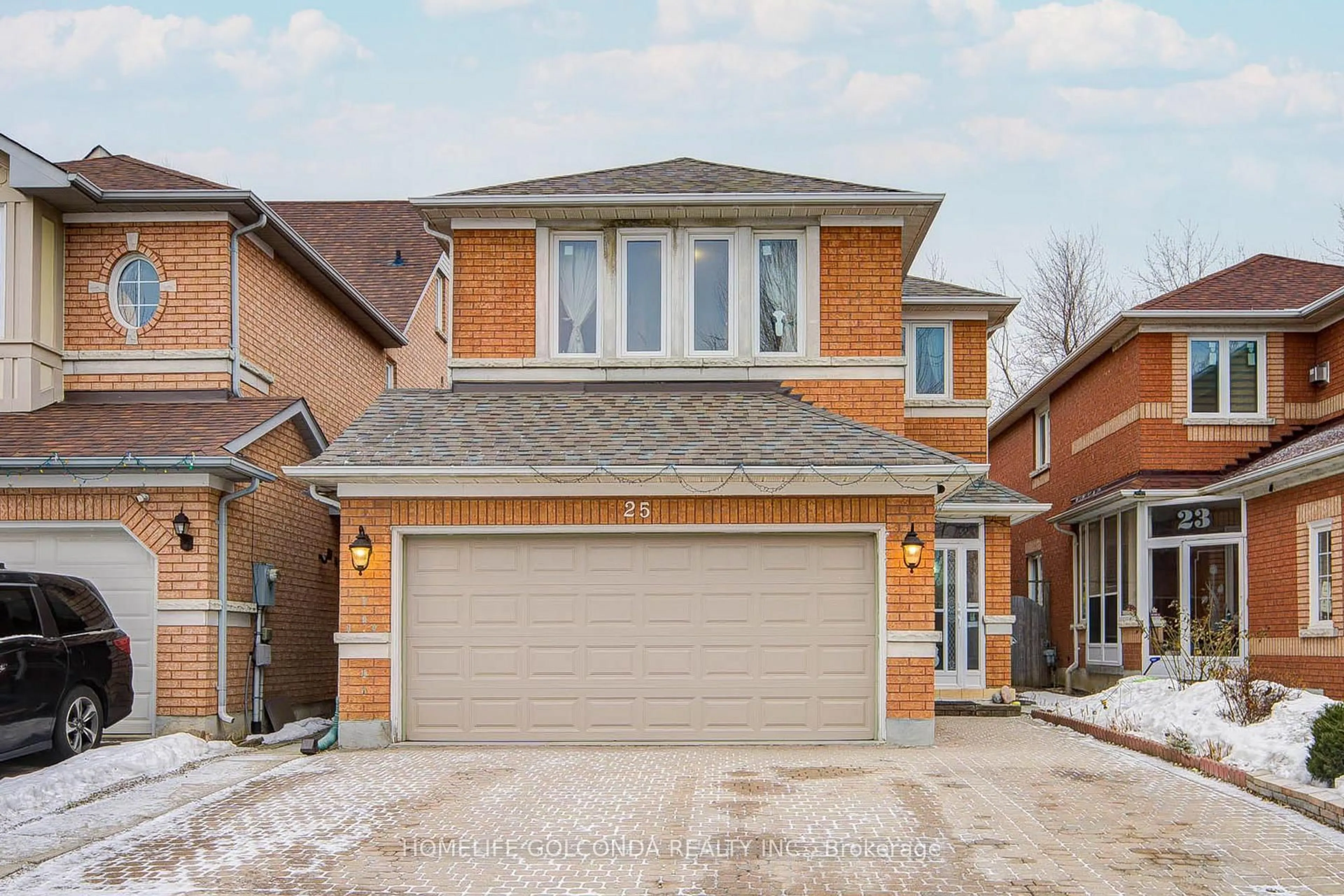 Home with brick exterior material, street for 25 Eastpine Dr, Markham Ontario L3R 4Z2