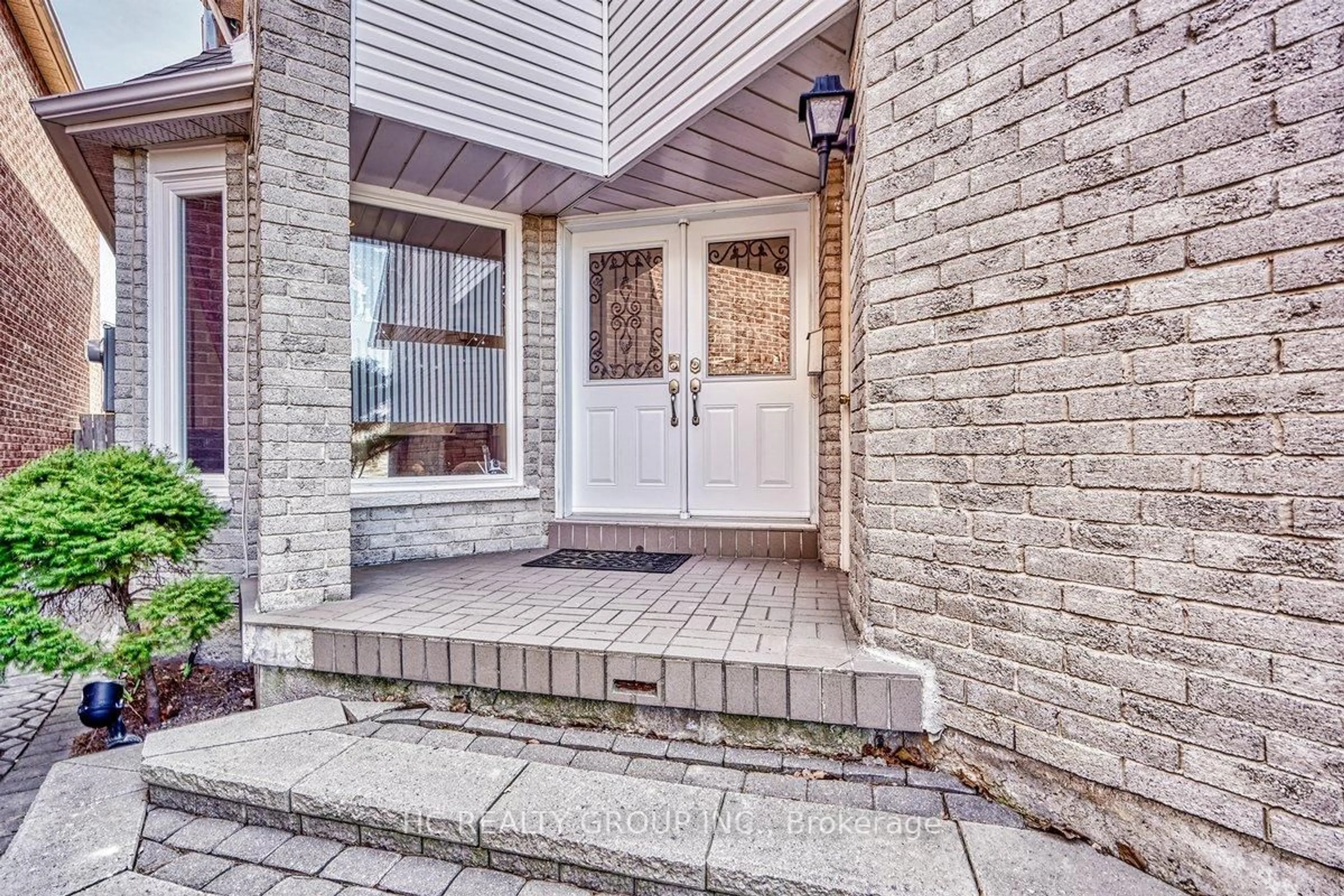 Home with brick exterior material, street for 63 Ramblewood Lane, Vaughan Ontario L4J 6R9