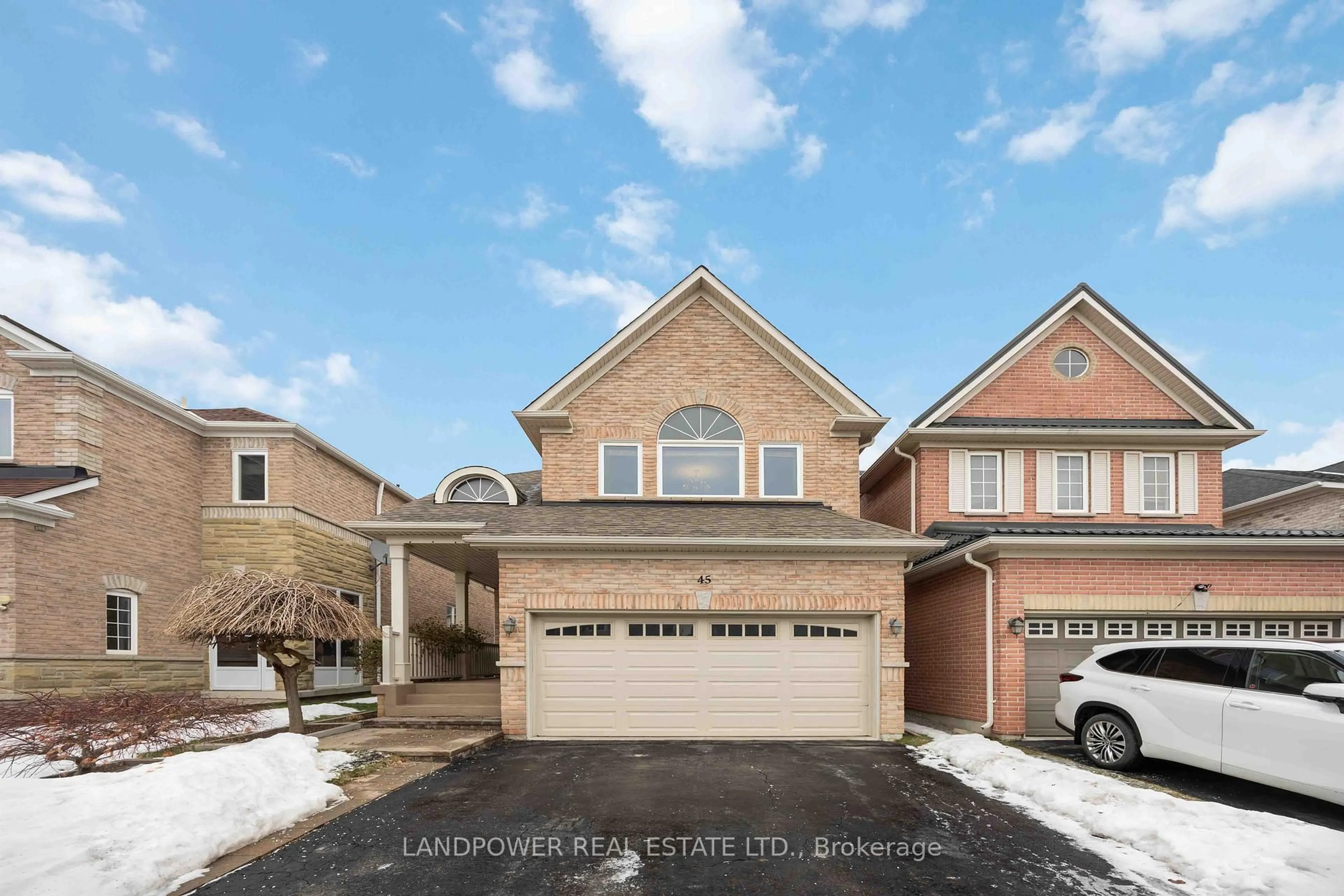 Home with brick exterior material, street for 45 Oxfordshire St, Markham Ontario L6C 2Z8