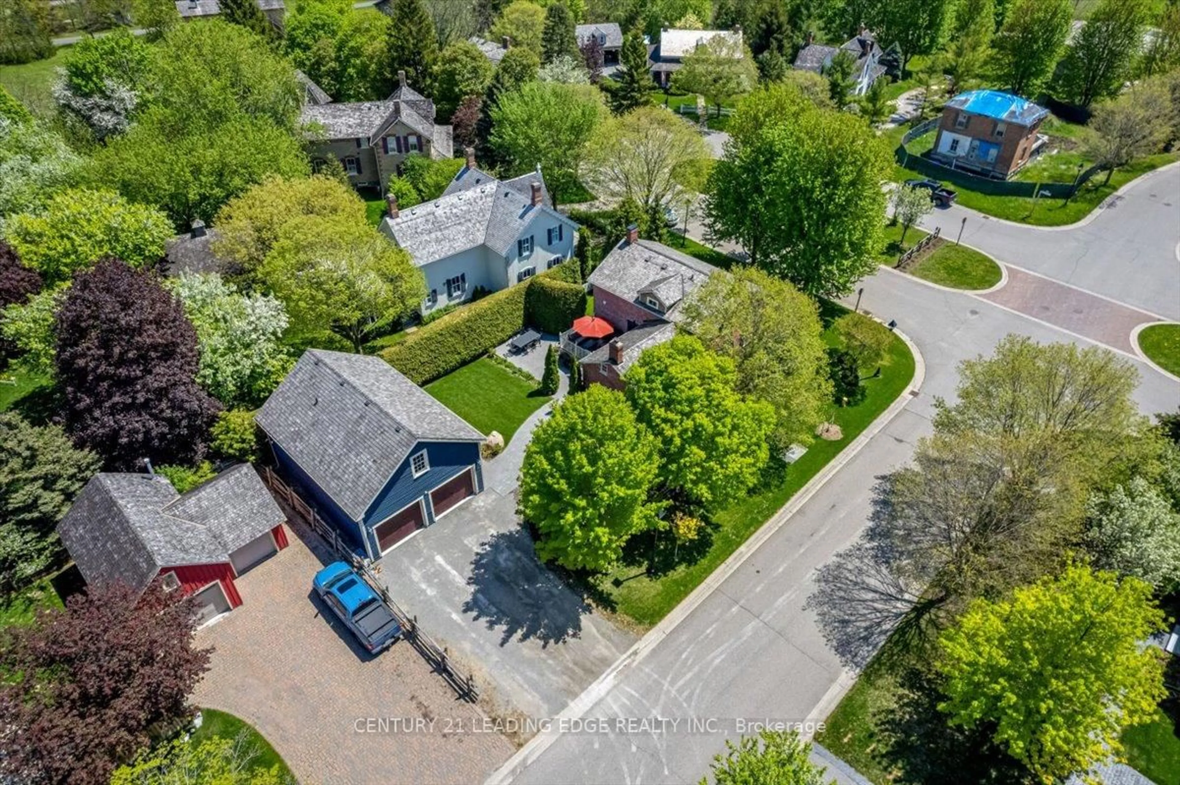 A pic from outside/outdoor area/front of a property/back of a property/a pic from drone, street for 14 ALEXANDER HUNTER Pl, Markham Ontario L6E 1A8