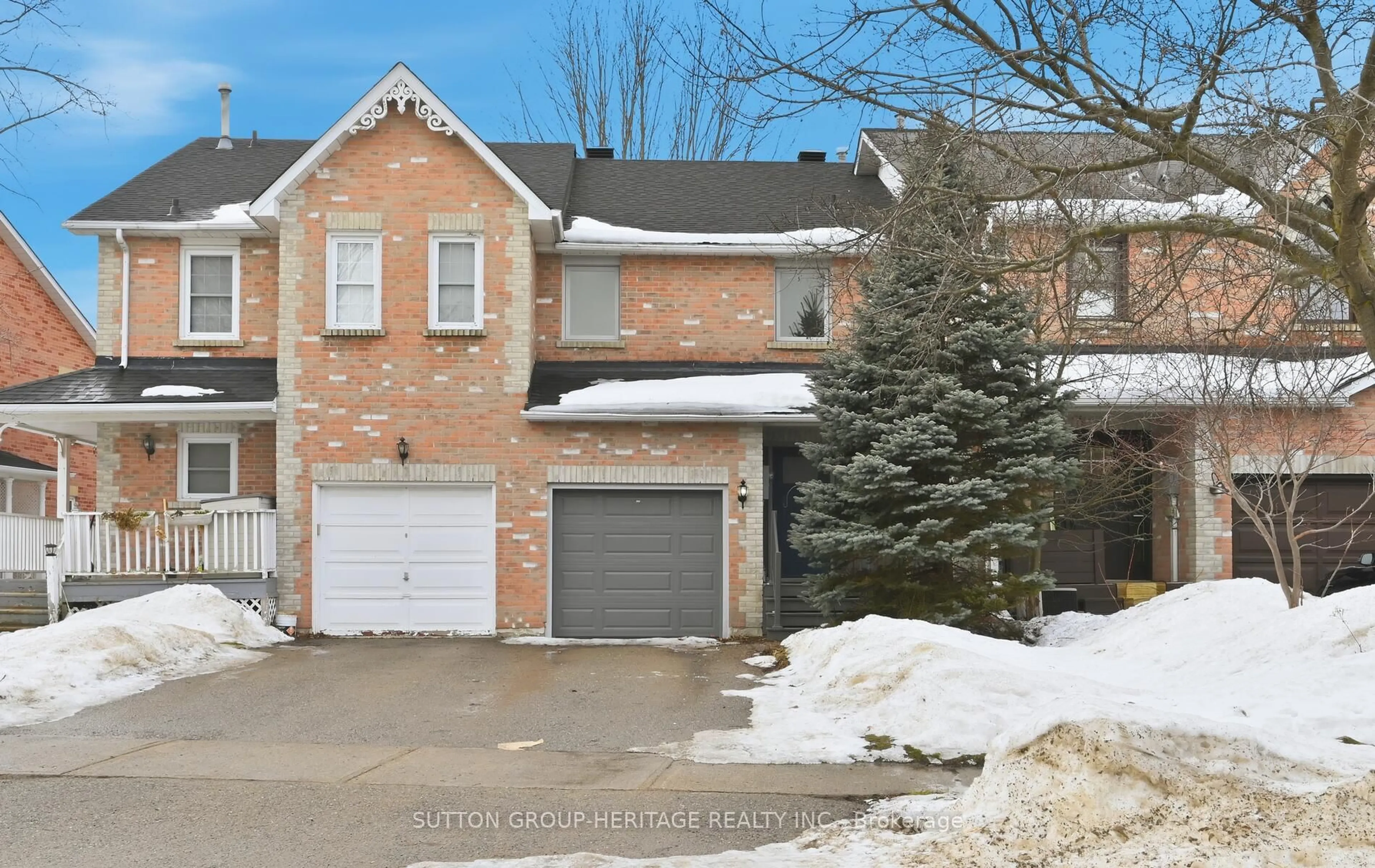 Home with brick exterior material, street for 26 Wheler Crt, Uxbridge Ontario L9P 1T8