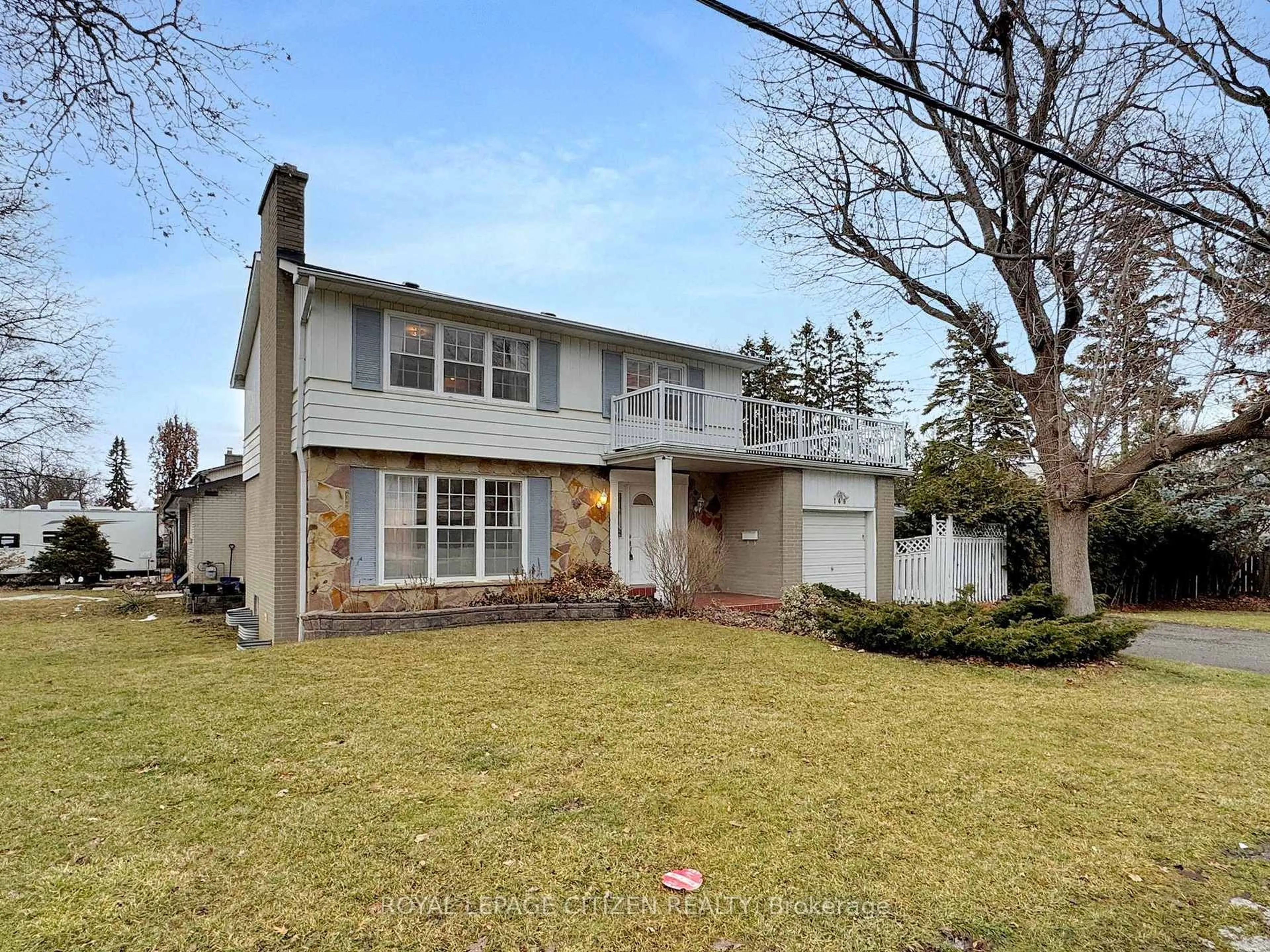 Home with brick exterior material, street for 148 Grandview Ave, Markham Ontario L3T 1H8