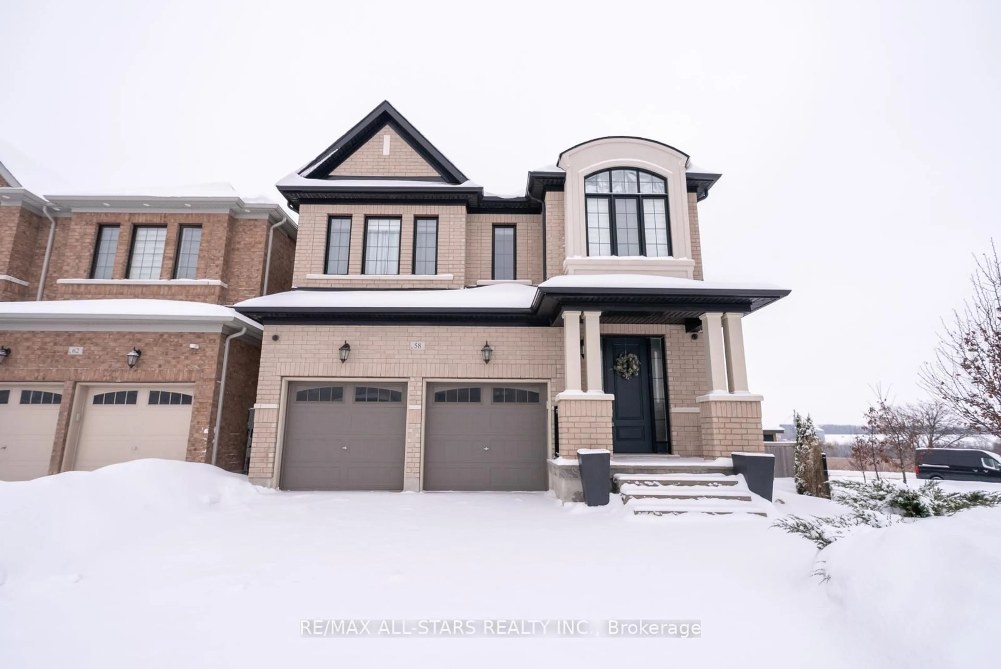 Home with brick exterior material, street for 58 Boundary Blvd, Whitchurch-Stouffville Ontario L4A 4W2