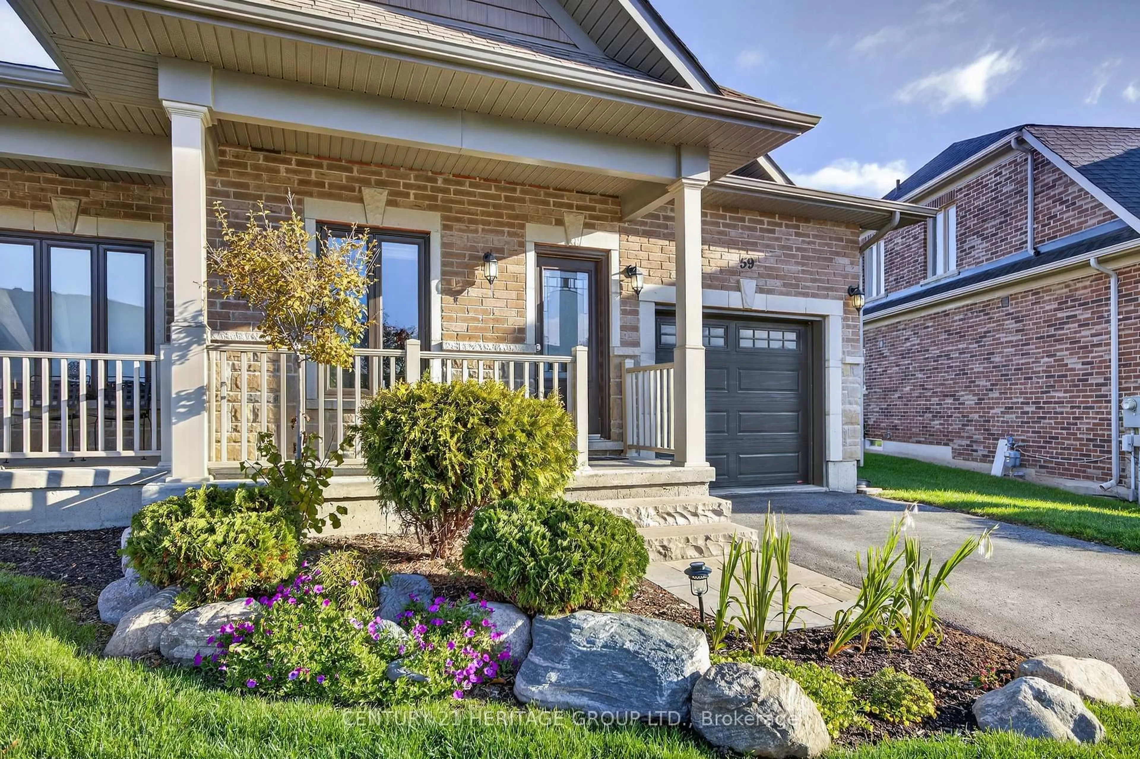 Home with brick exterior material, street for 59 Kingsmere Cres, New Tecumseth Ontario L9R 0K6