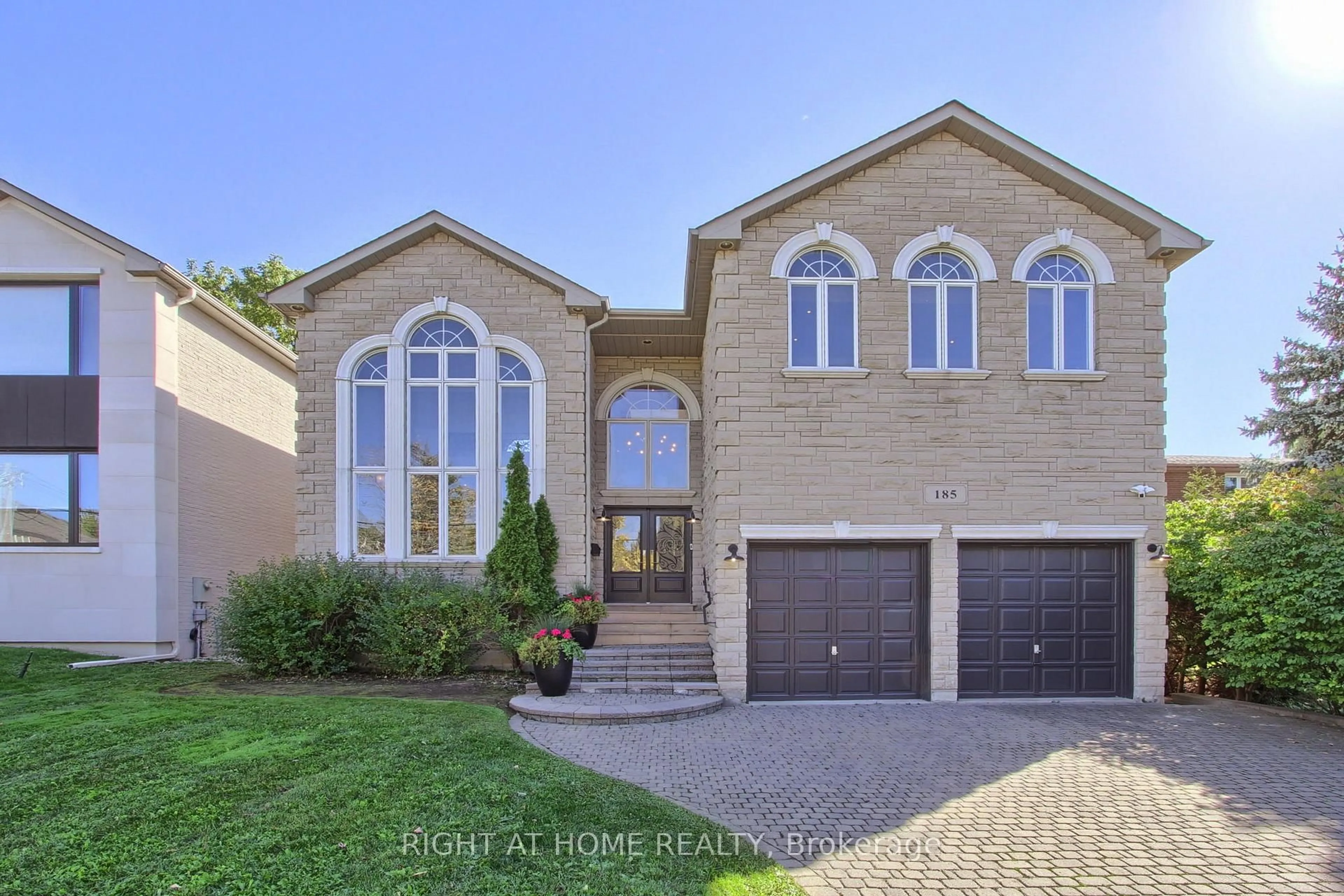 Home with brick exterior material, street for 185 King High Dr, Vaughan Ontario L4J 3N3