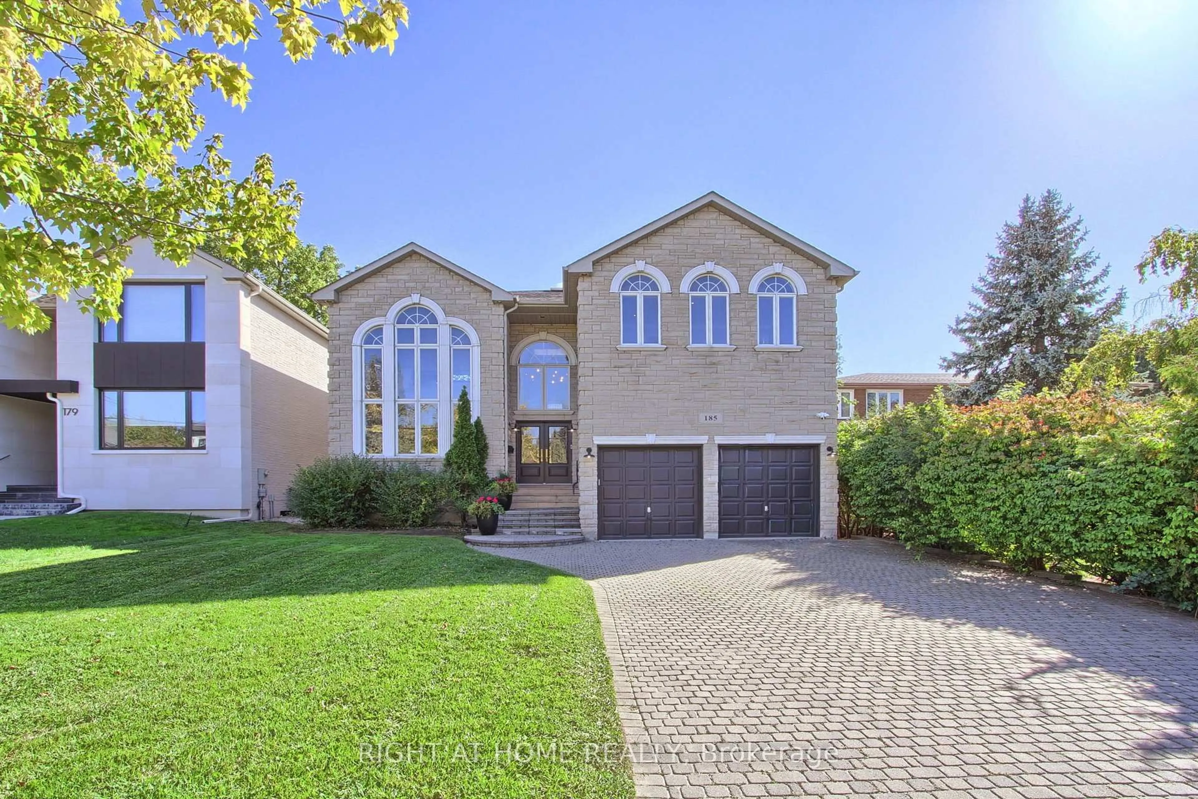 Home with brick exterior material, street for 185 King High Dr, Vaughan Ontario L4J 3N3