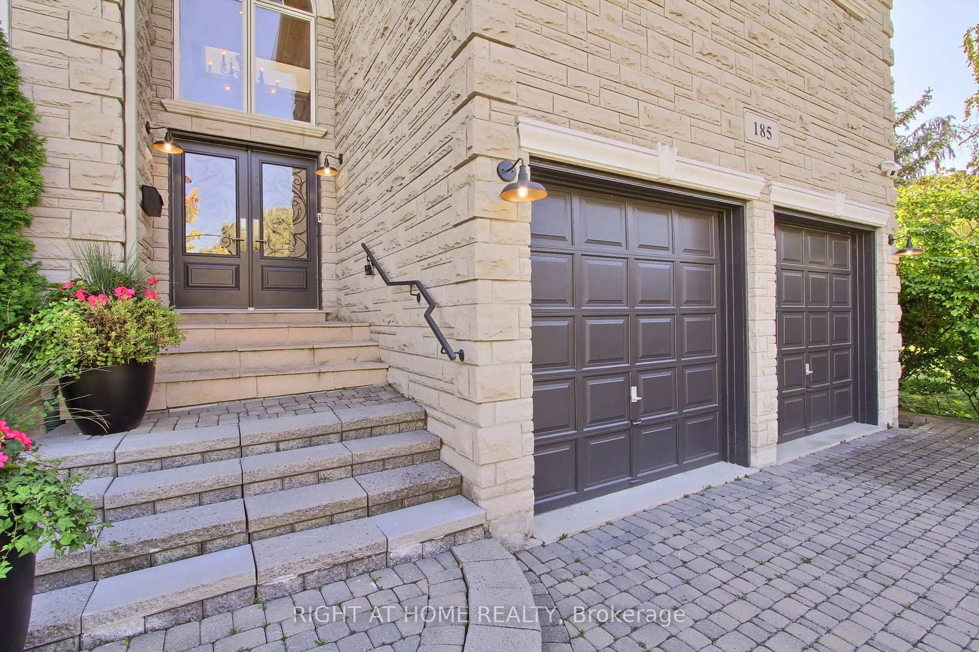 Home with brick exterior material, street for 185 King High Dr, Vaughan Ontario L4J 3N3