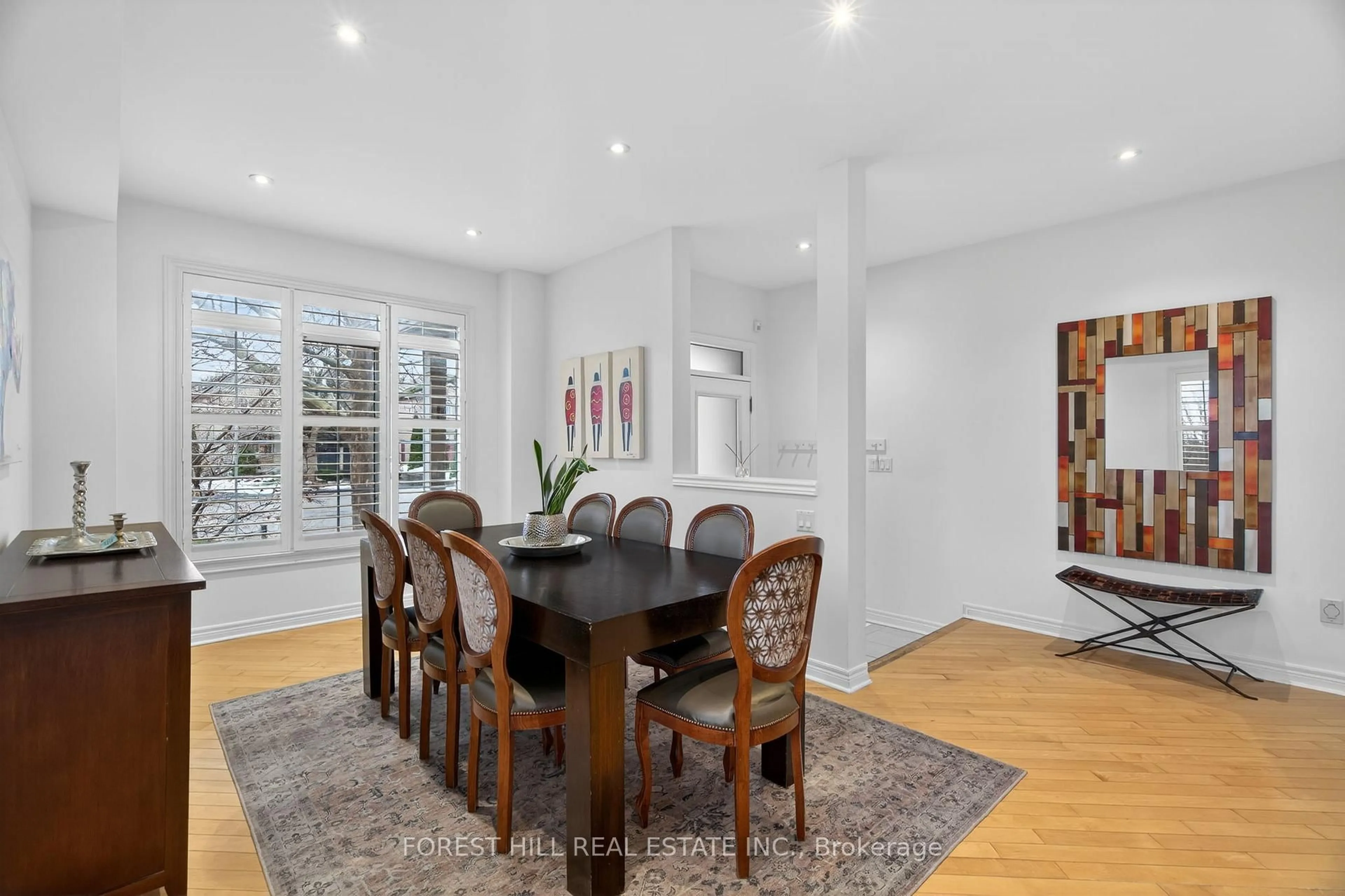 Dining room, wood/laminate floor for 64 canelli heights Crt, Vaughan Ontario L4J 8V5