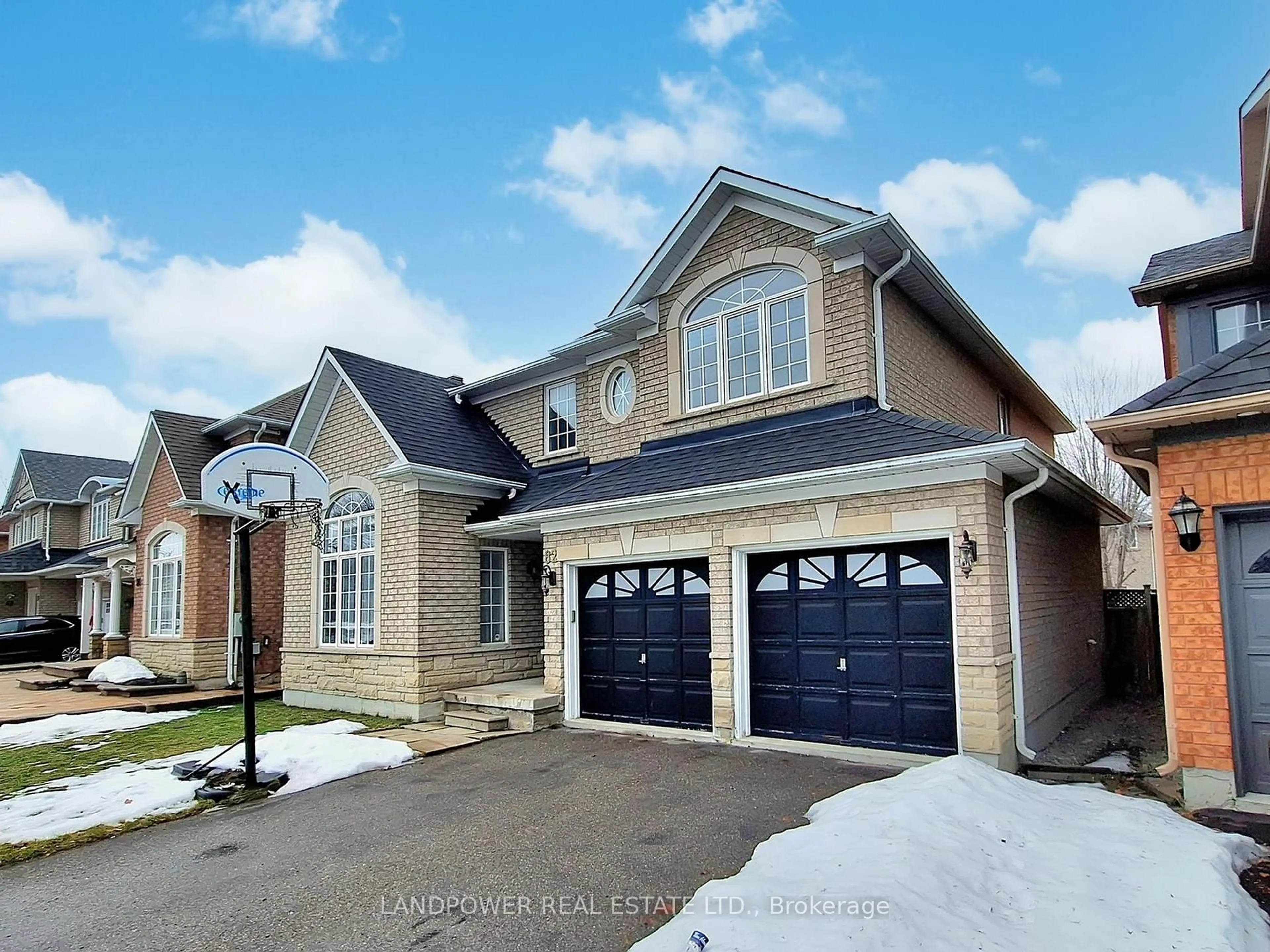 Home with brick exterior material, street for 82 Littleleaf Cres, Markham Ontario L3S 4E9