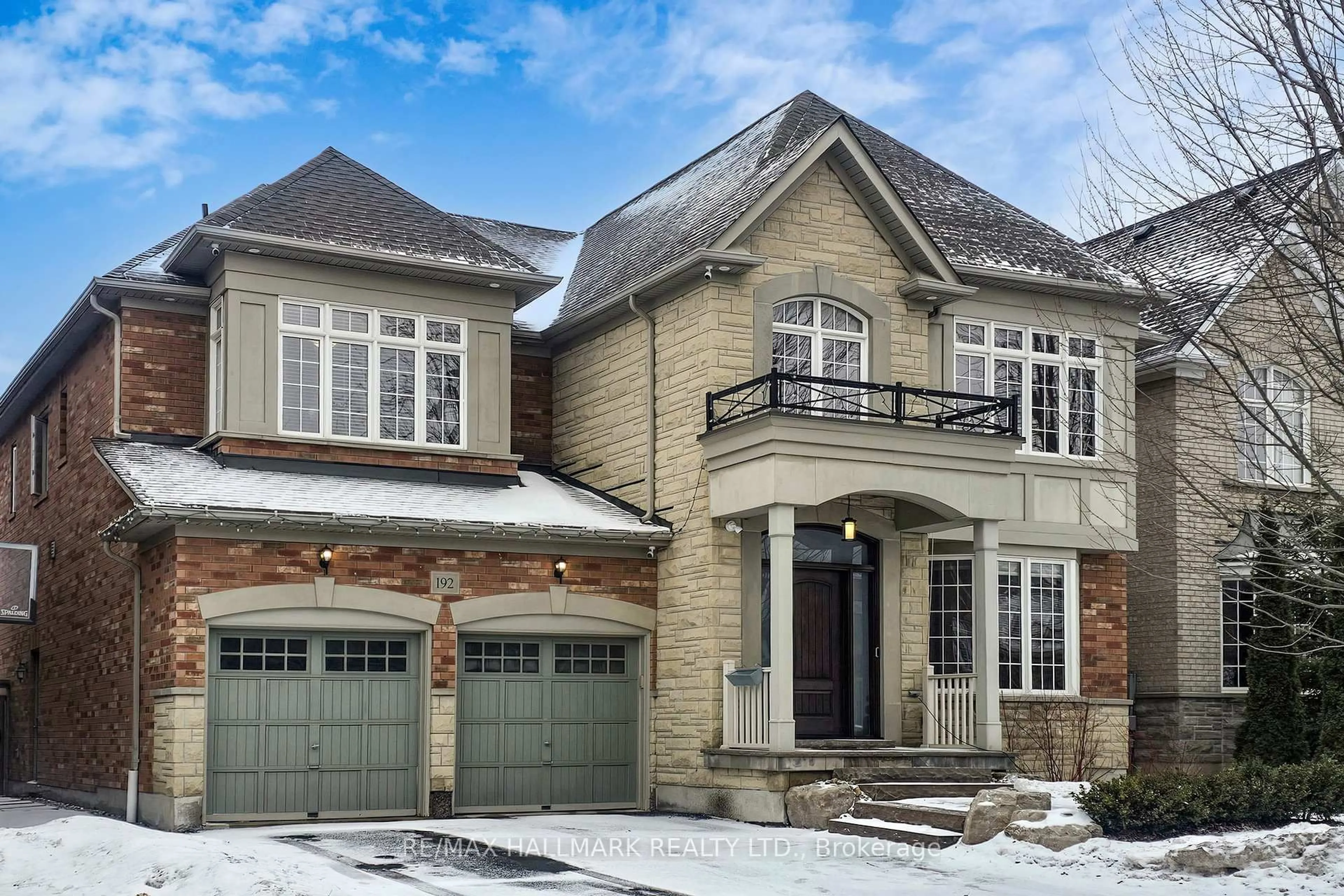 Home with brick exterior material, street for 192 Tonner Cres, Aurora Ontario L4G 0G8