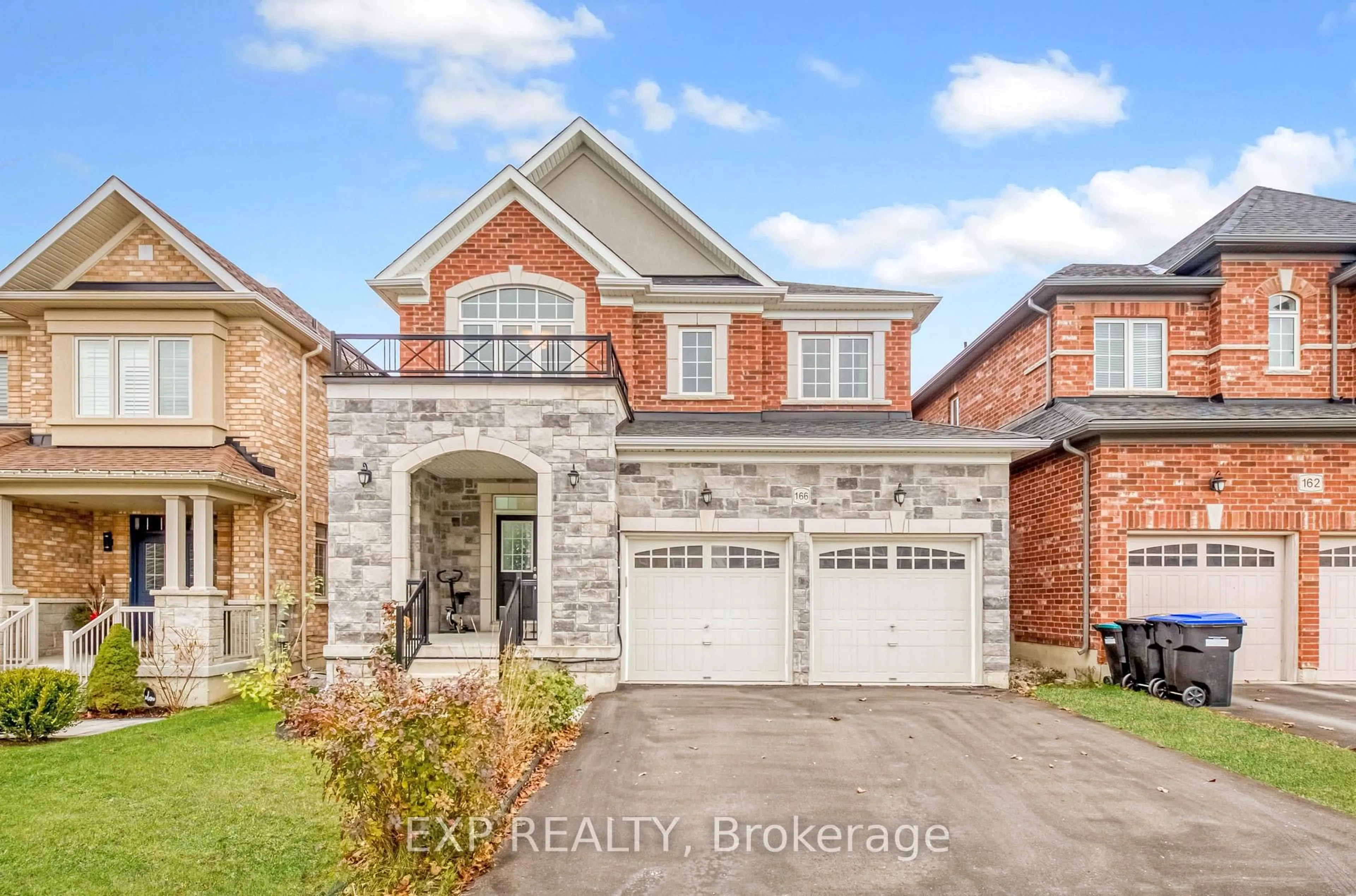Home with brick exterior material, street for 166 Inverness Way, Bradford West Gwillimbury Ontario L3Z 2A6