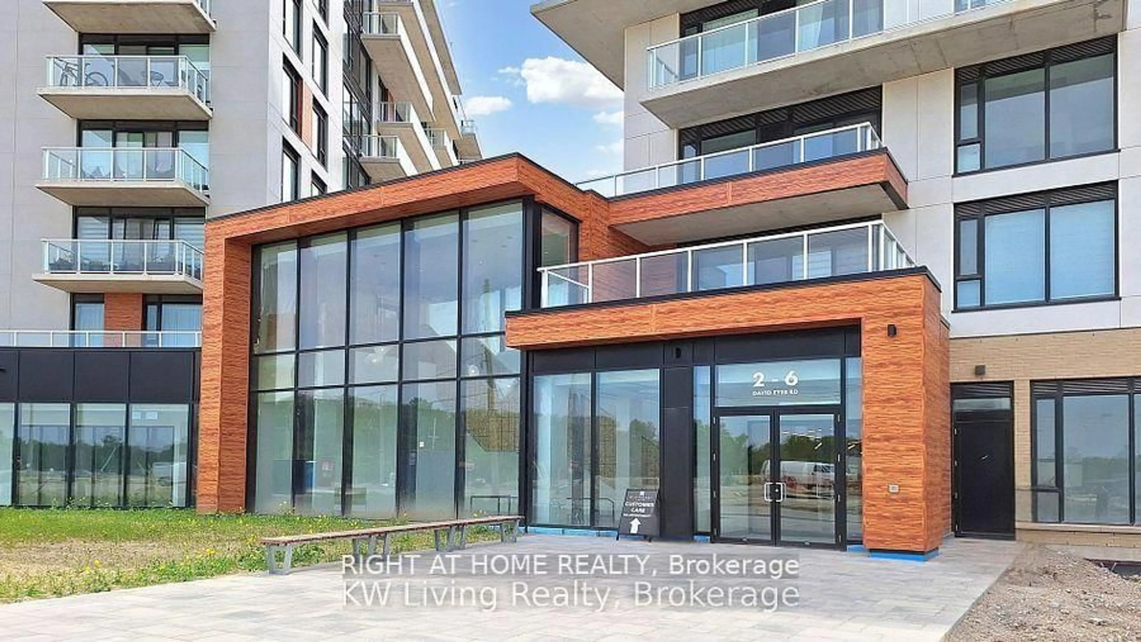 Unknown for 6 DAVID EYER Rd #207, Richmond Hill Ontario L4S 0N5