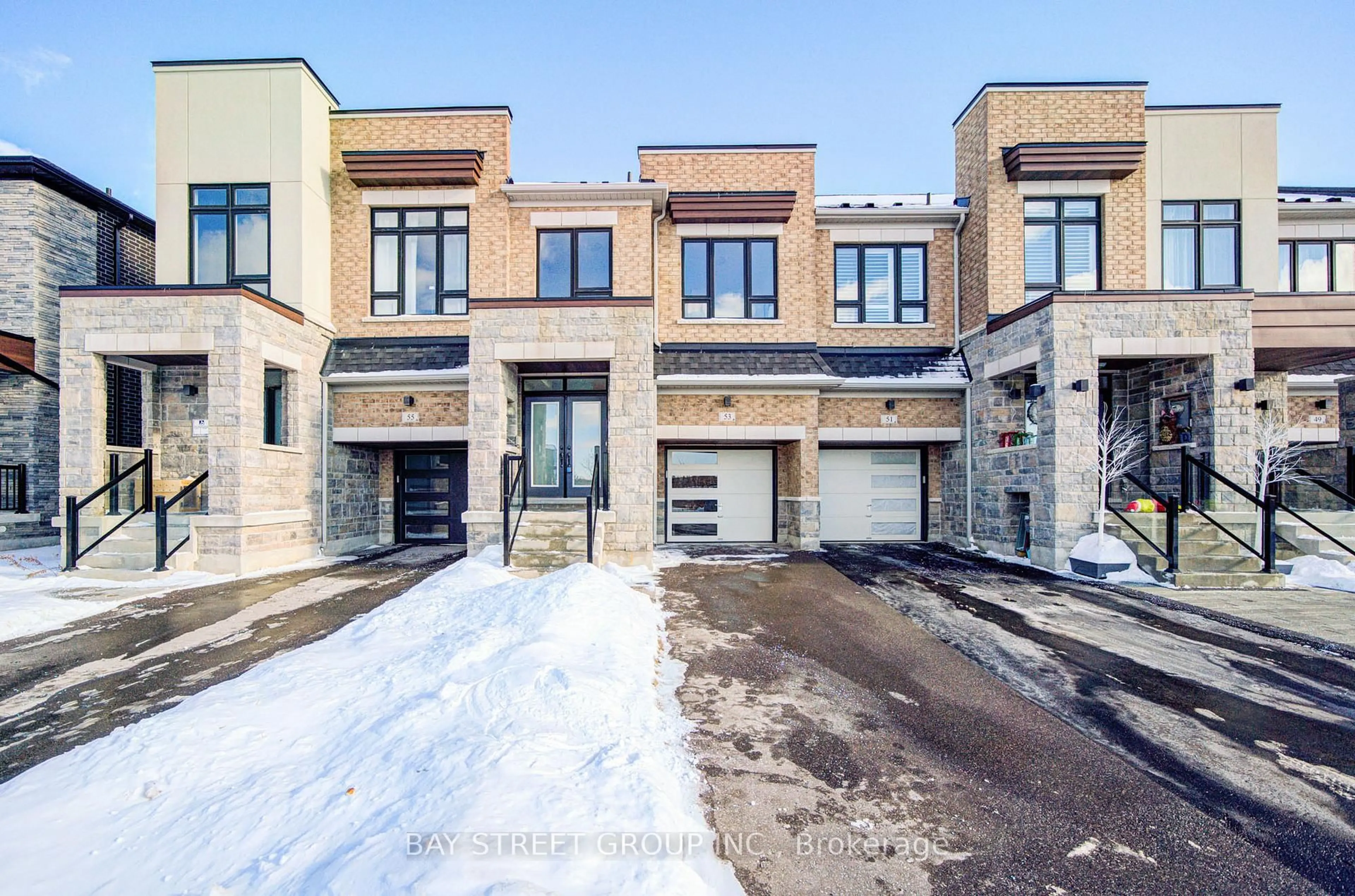 Home with brick exterior material, street for 53 Ducharme Dr, Richmond Hill Ontario L4S 0J3