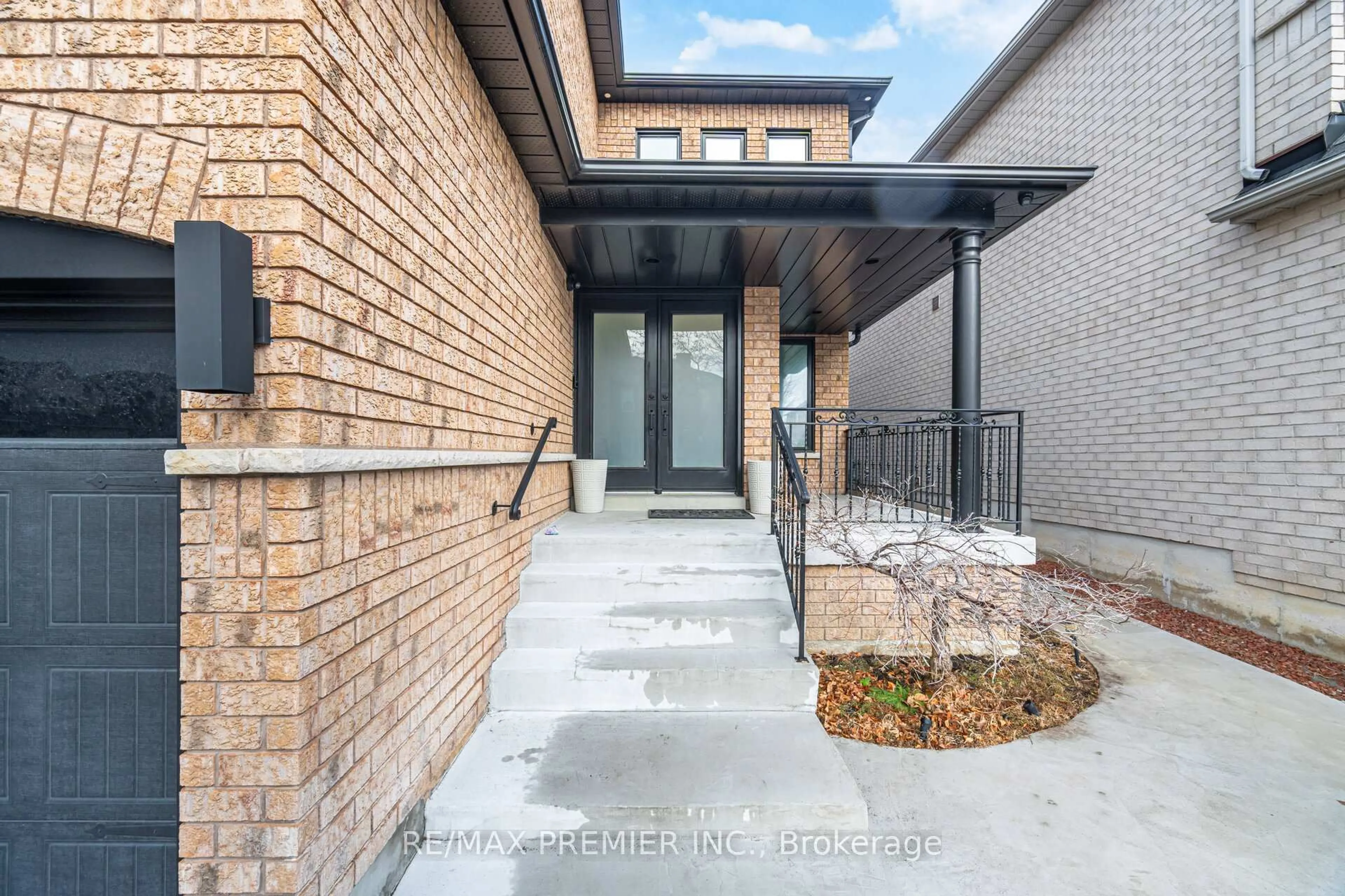 Home with brick exterior material, street for 80 Sgotto Blvd, Vaughan Ontario L4H 1W8