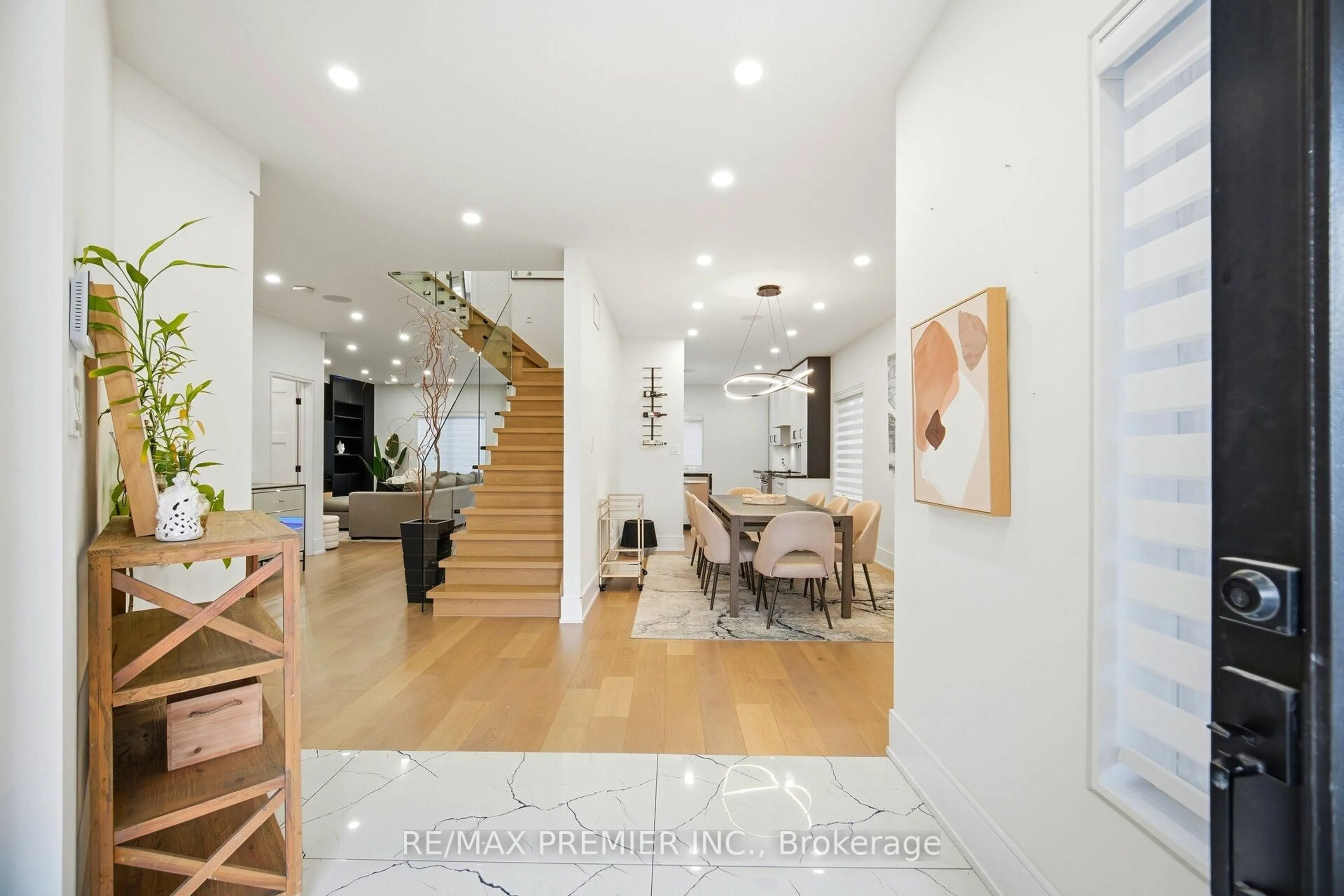 Unknown for 80 Sgotto Blvd, Vaughan Ontario L4H 1W8