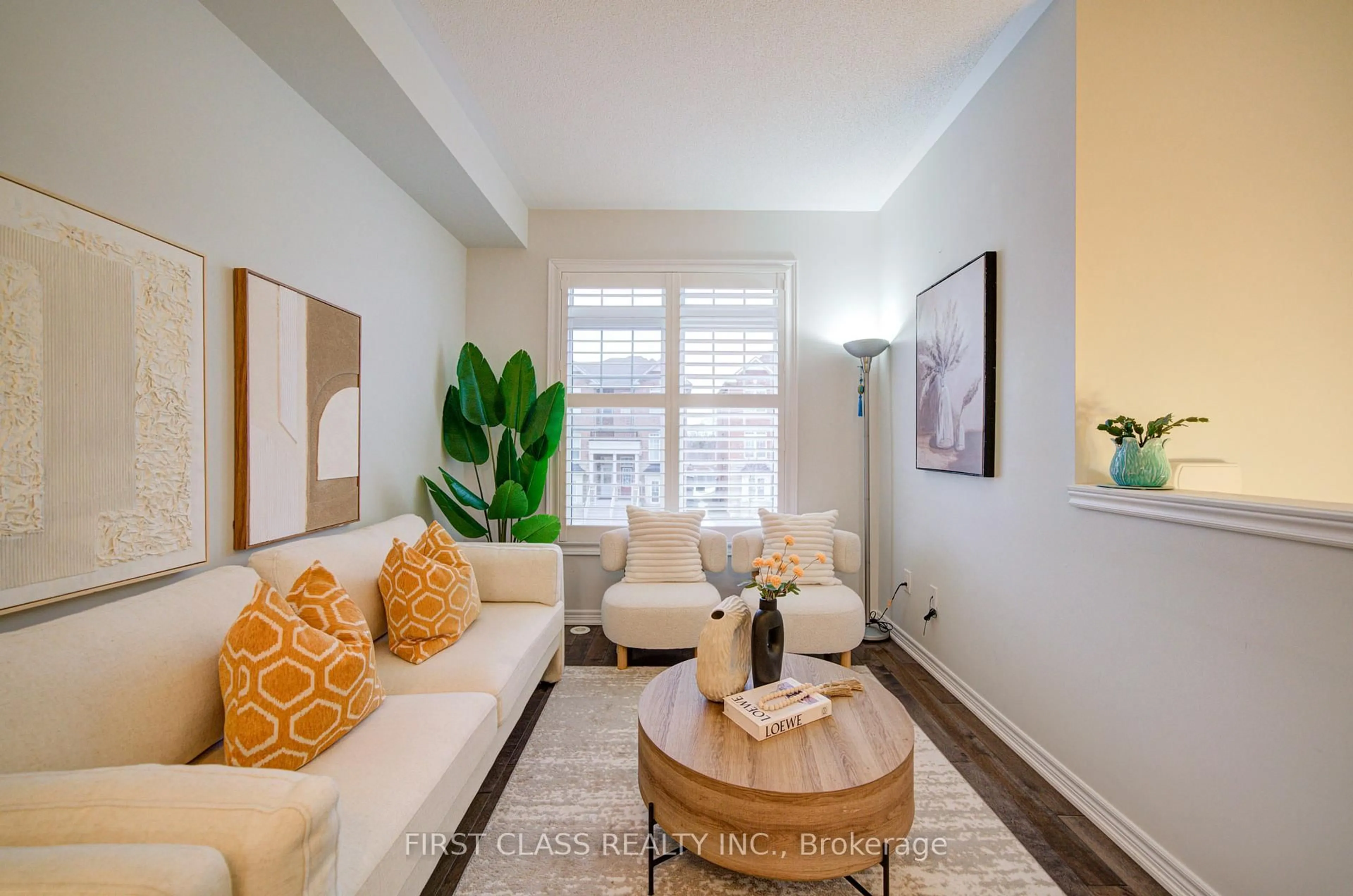 Living room with furniture, unknown for 322 Delray Dr, Markham Ontario L6E 0R2