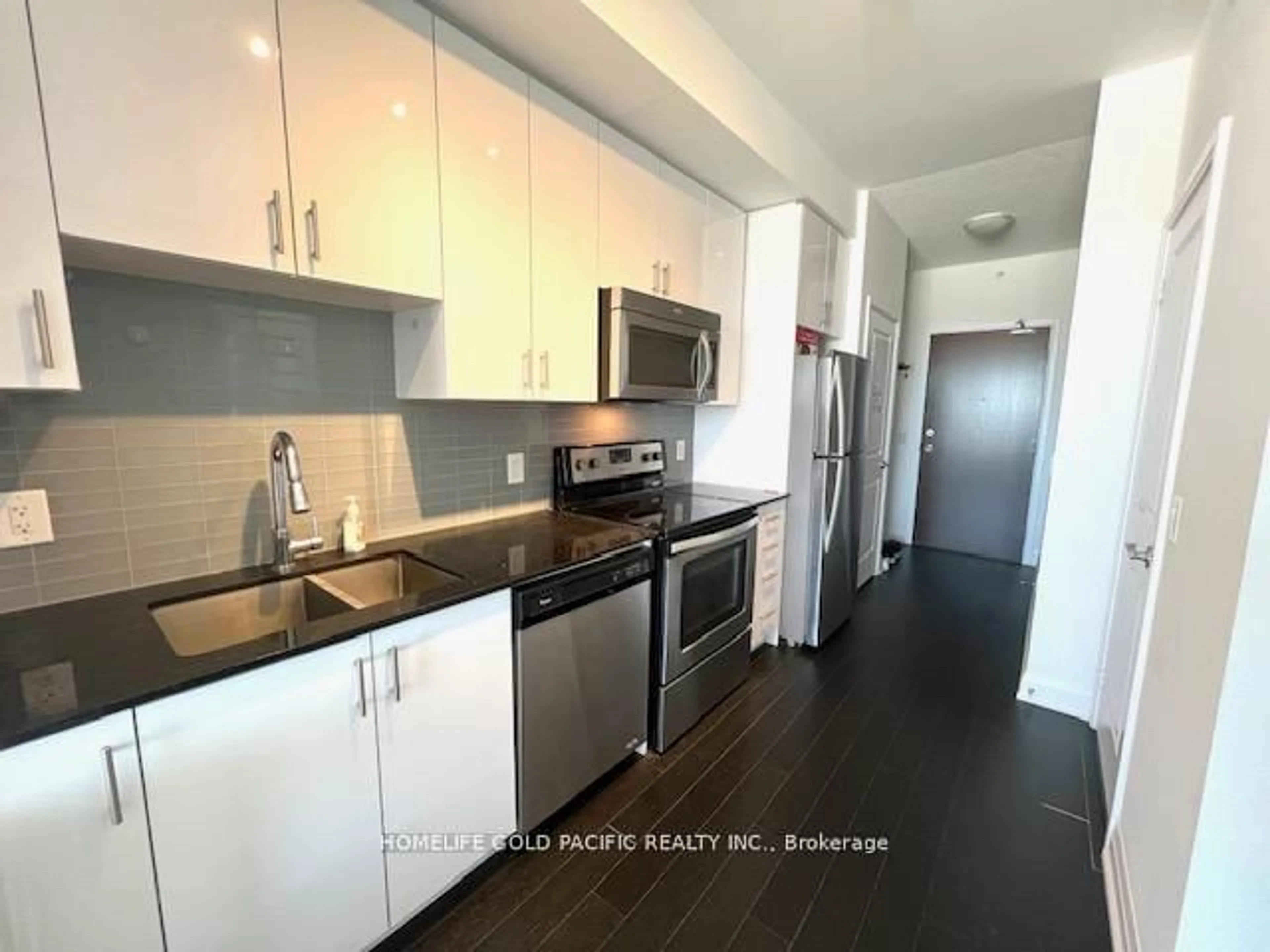 Standard kitchen, wood/laminate floor for 9582 Markham Rd #710, Markham Ontario L6E 0T4
