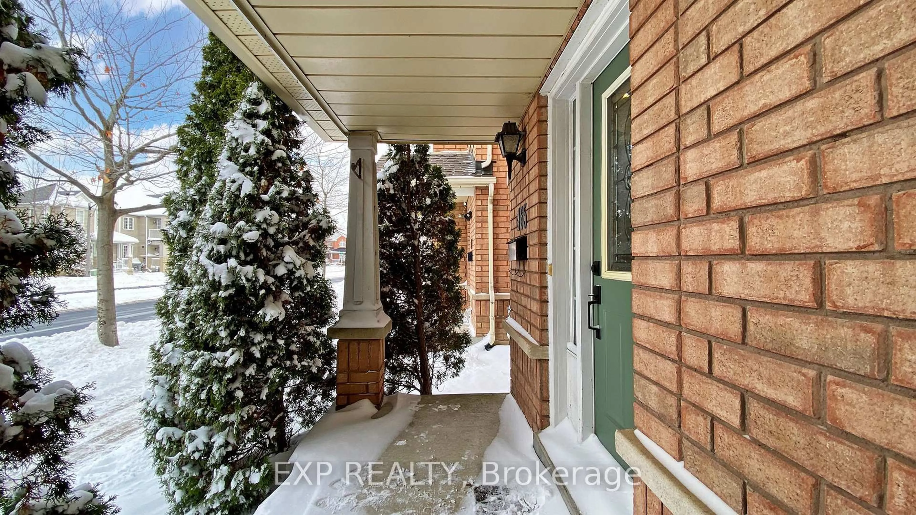 Indoor entryway for 465 Bur Oak Ave, Markham Ontario L6C 2S7