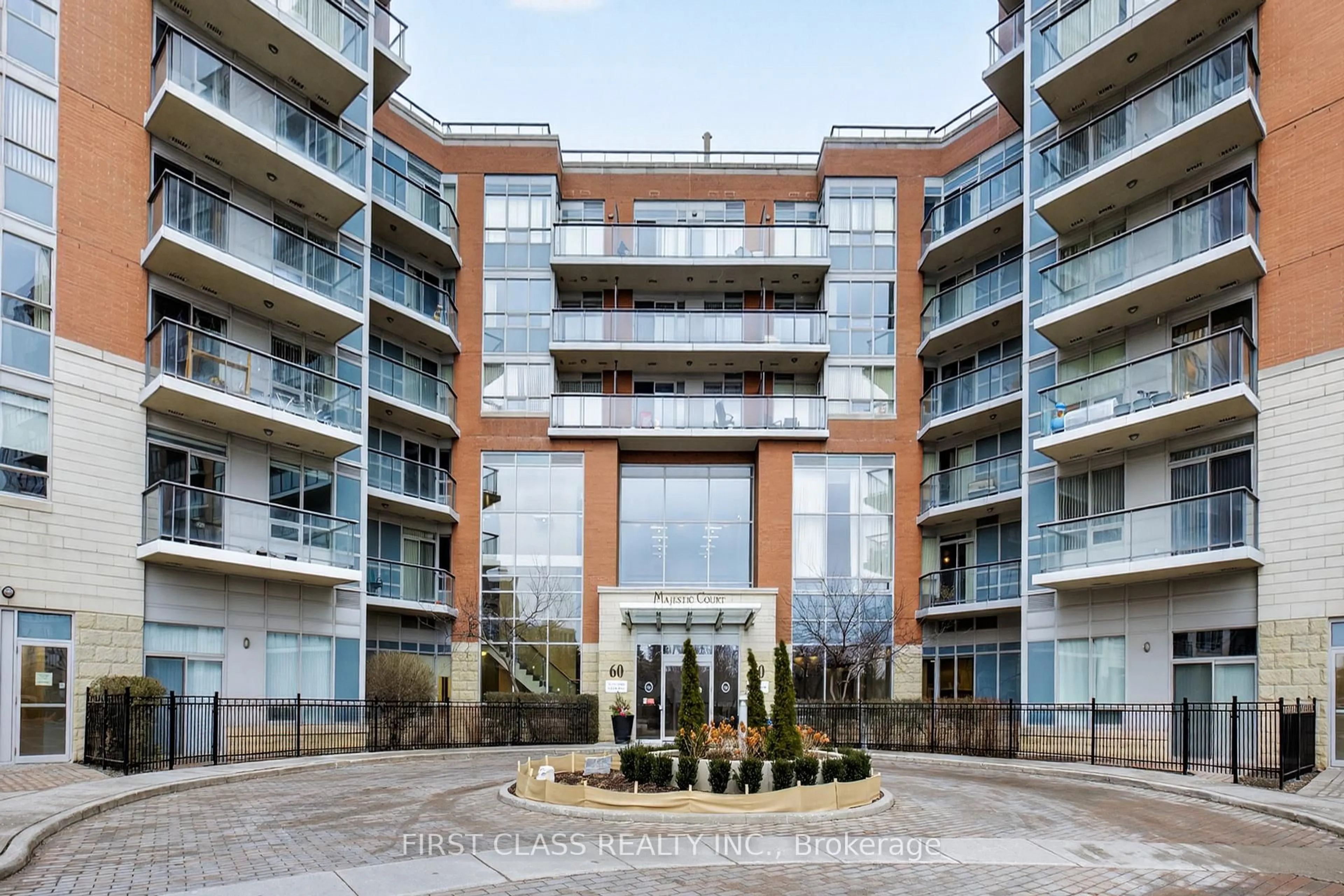 A pic from outside/outdoor area/front of a property/back of a property/a pic from drone, building for 60 South Town Centre Blvd #620, Markham Ontario L6G 0C5