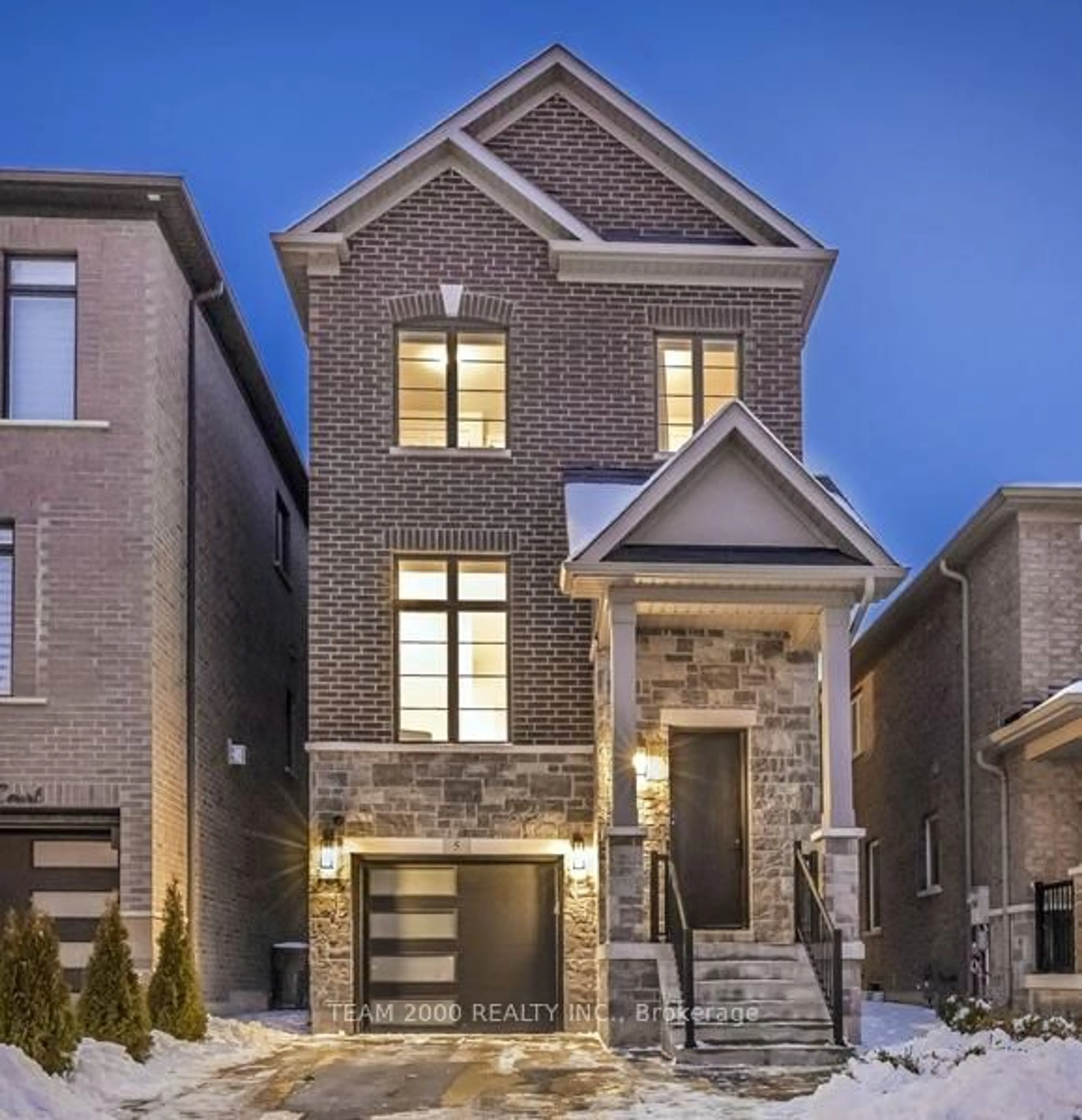 Home with brick exterior material, street for 5 Velia Crt, Vaughan Ontario L4H 4S5