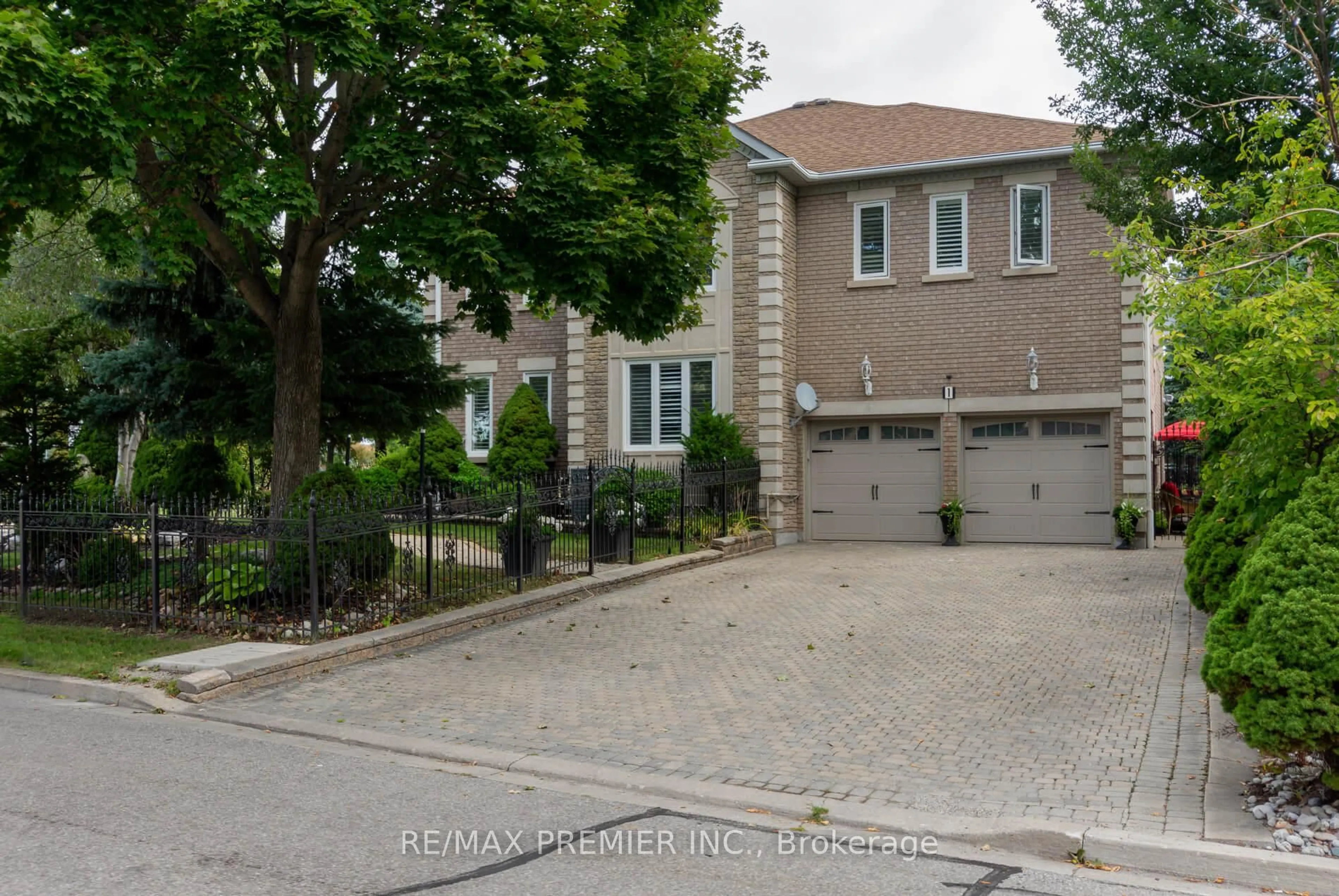Unknown for 1 Radley St, Vaughan Ontario L4L 8J7