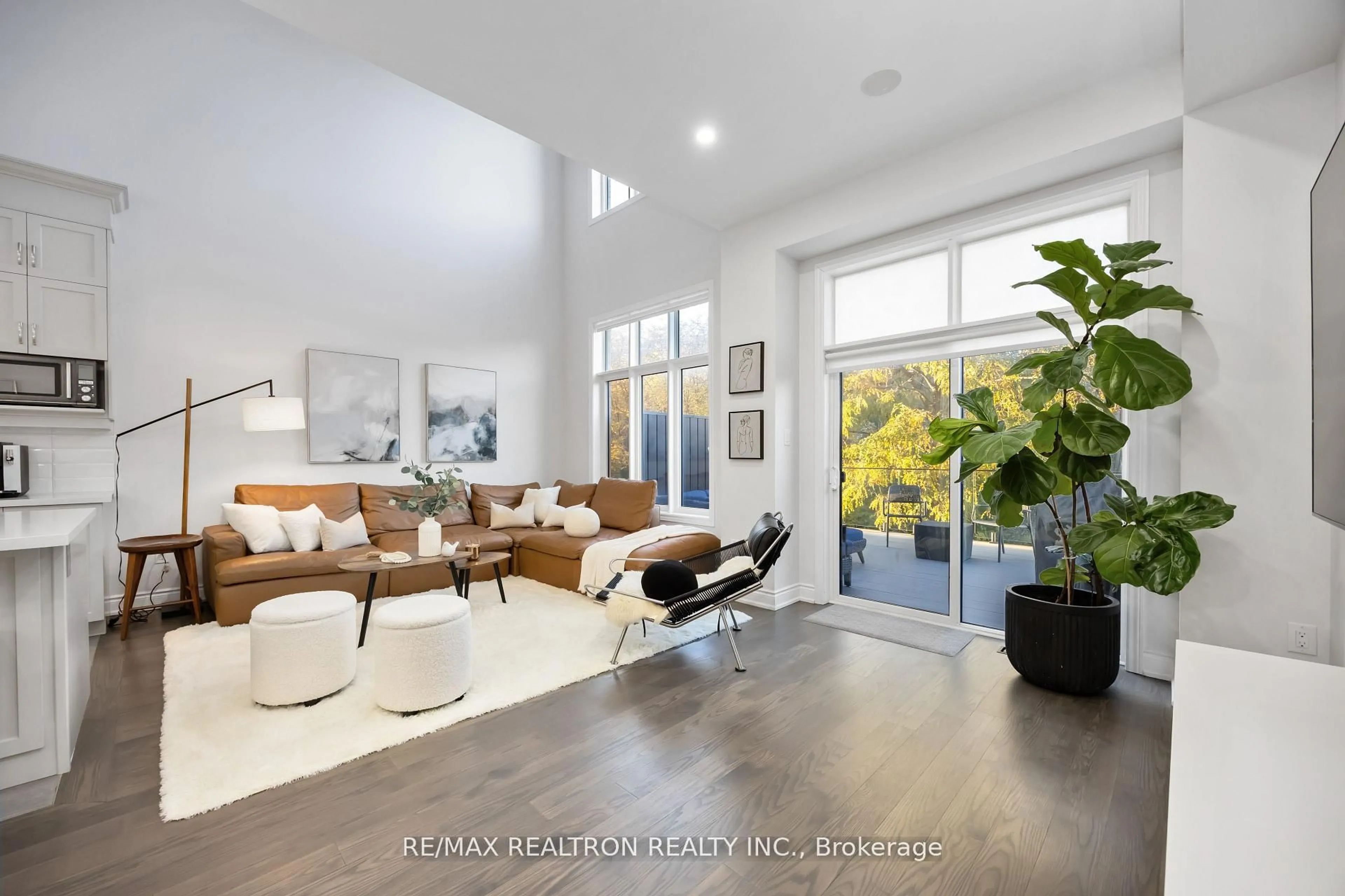 Living room with furniture, unknown for 600 Marc Santi Blvd, Vaughan Ontario L6A 4Z8