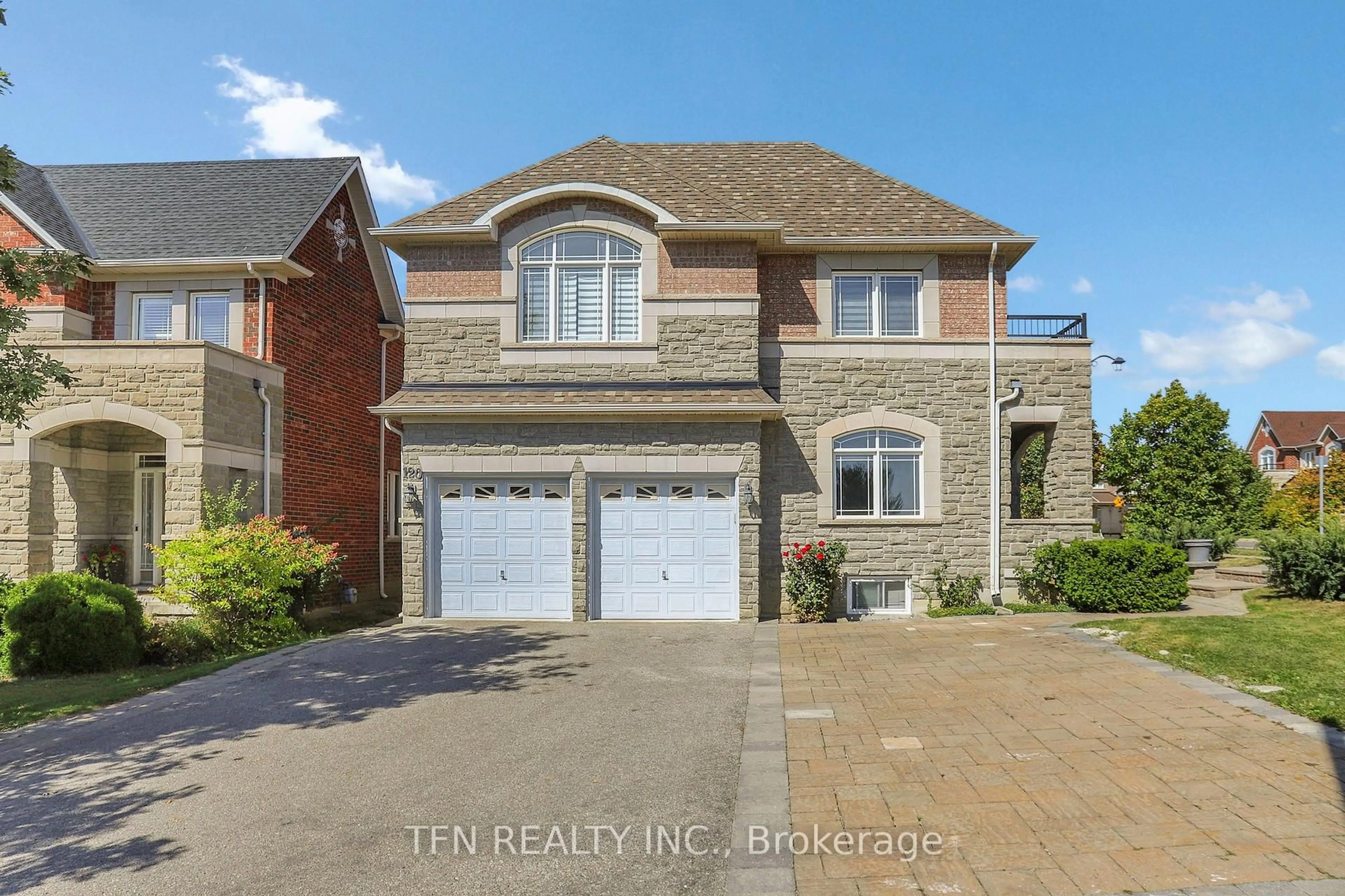 Home with brick exterior material, street for 120 Valley Vista Dr, Vaughan Ontario L6A 0Z3