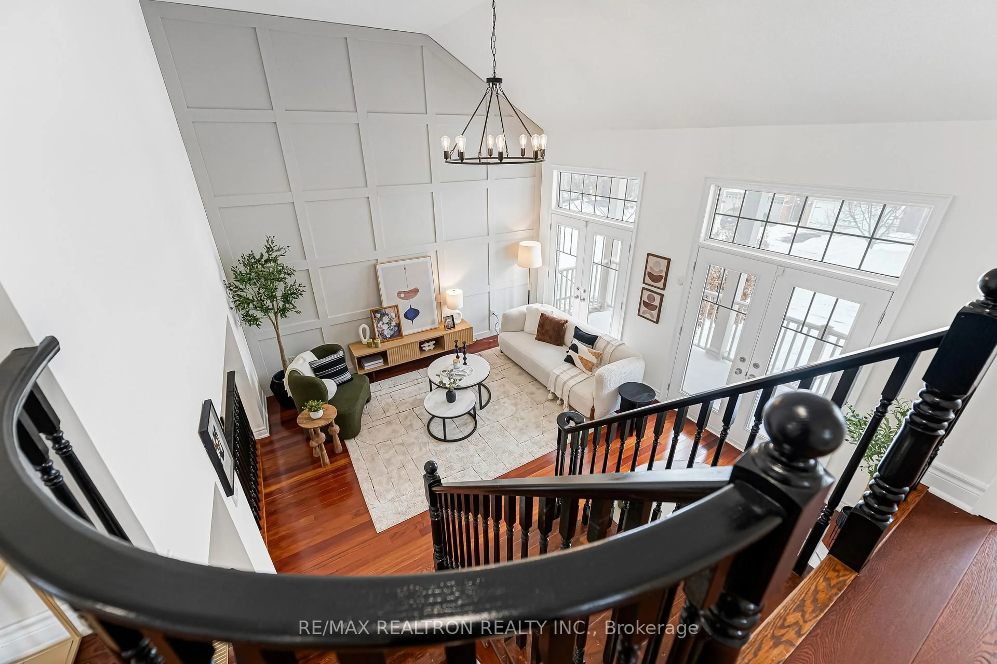 Unknown for 22 Ina Lane, Whitchurch-Stouffville Ontario L4A 0E9