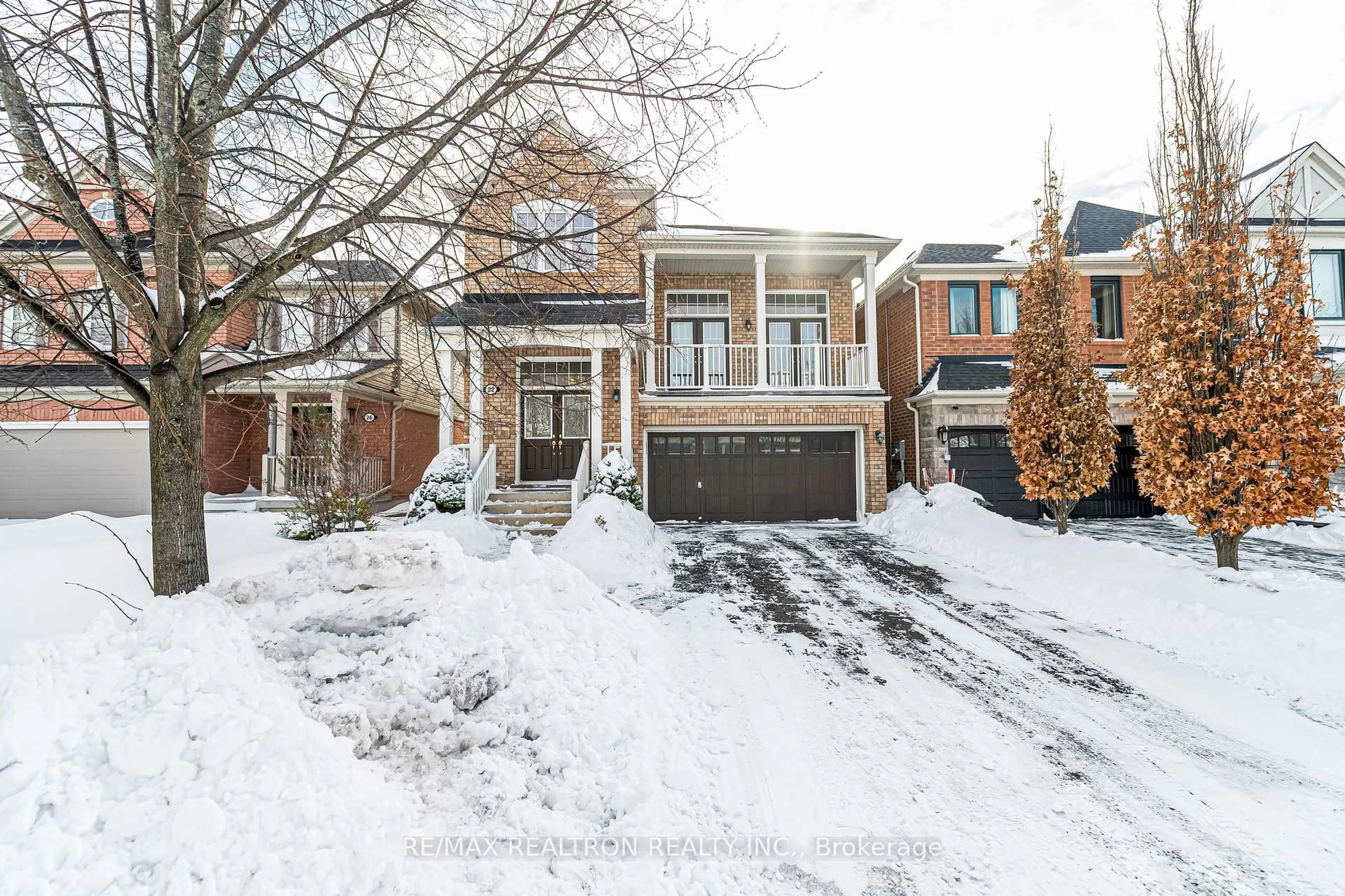 Unknown for 22 Ina Lane, Whitchurch-Stouffville Ontario L4A 0E9