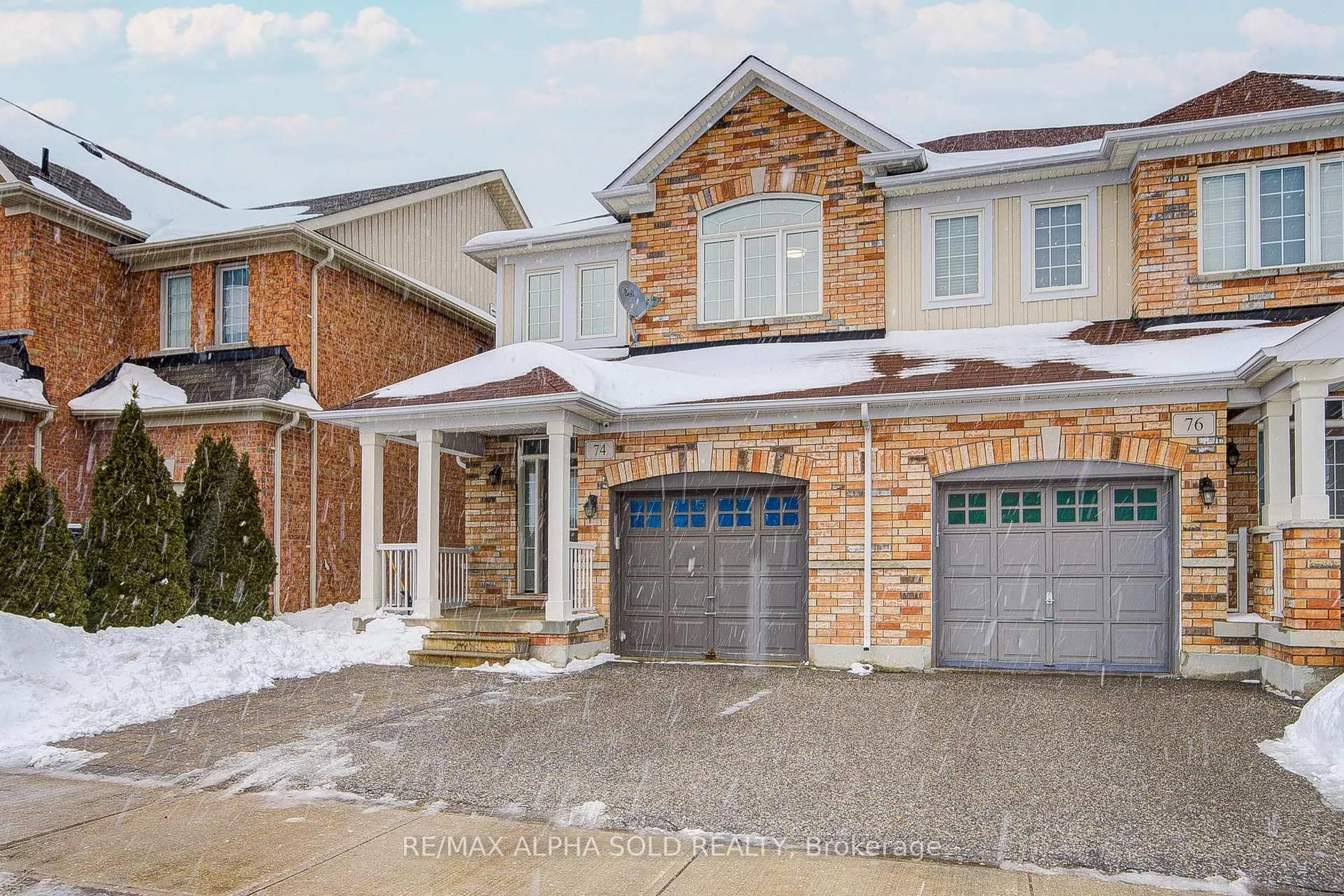 Home with brick exterior material, street for 74 Evershot Cres, Markham Ontario L6E 0L7