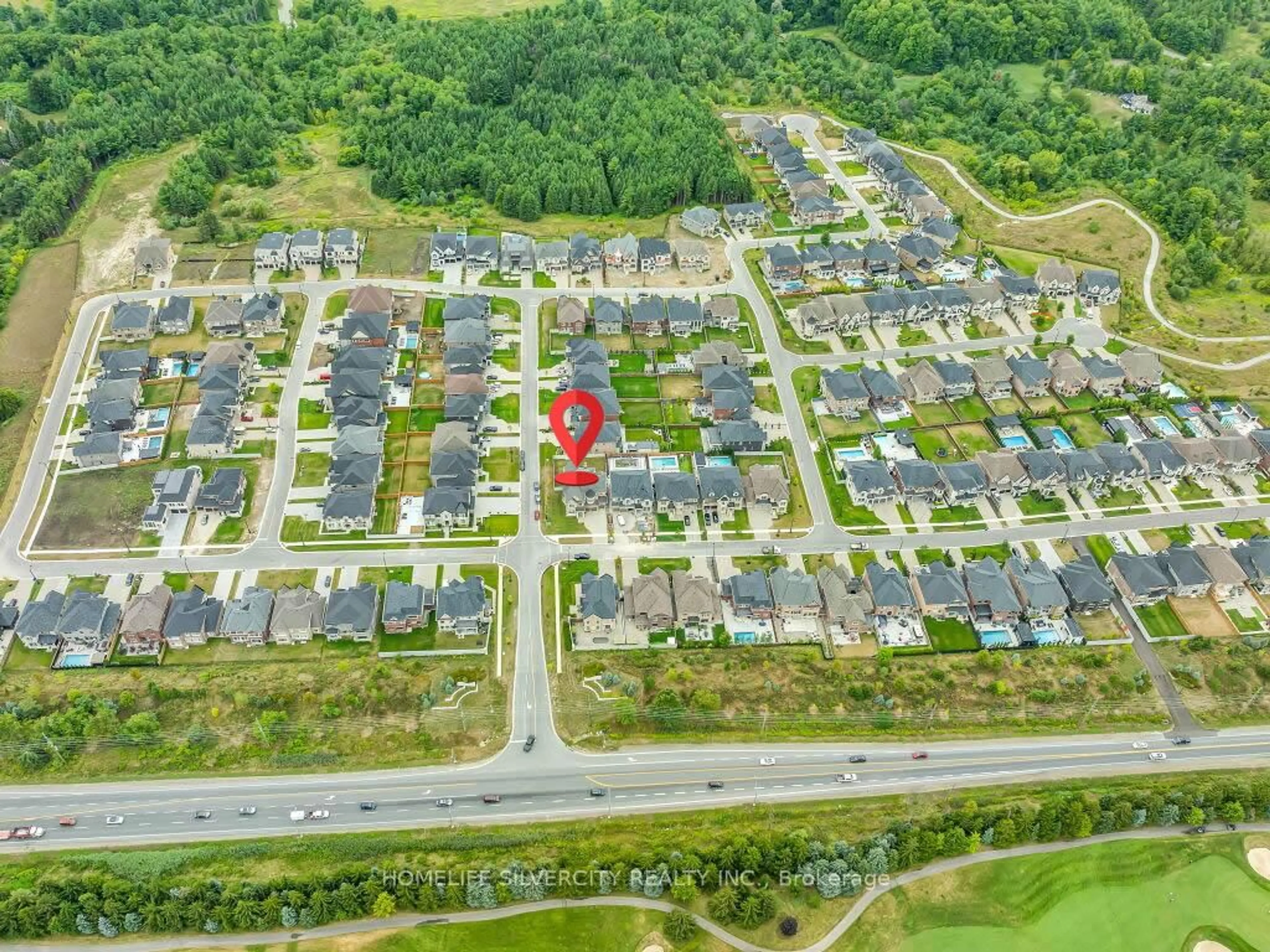 A pic from outside/outdoor area/front of a property/back of a property/a pic from drone, street for 2 ENDLESS Circ, Vaughan Ontario L4H 4N6